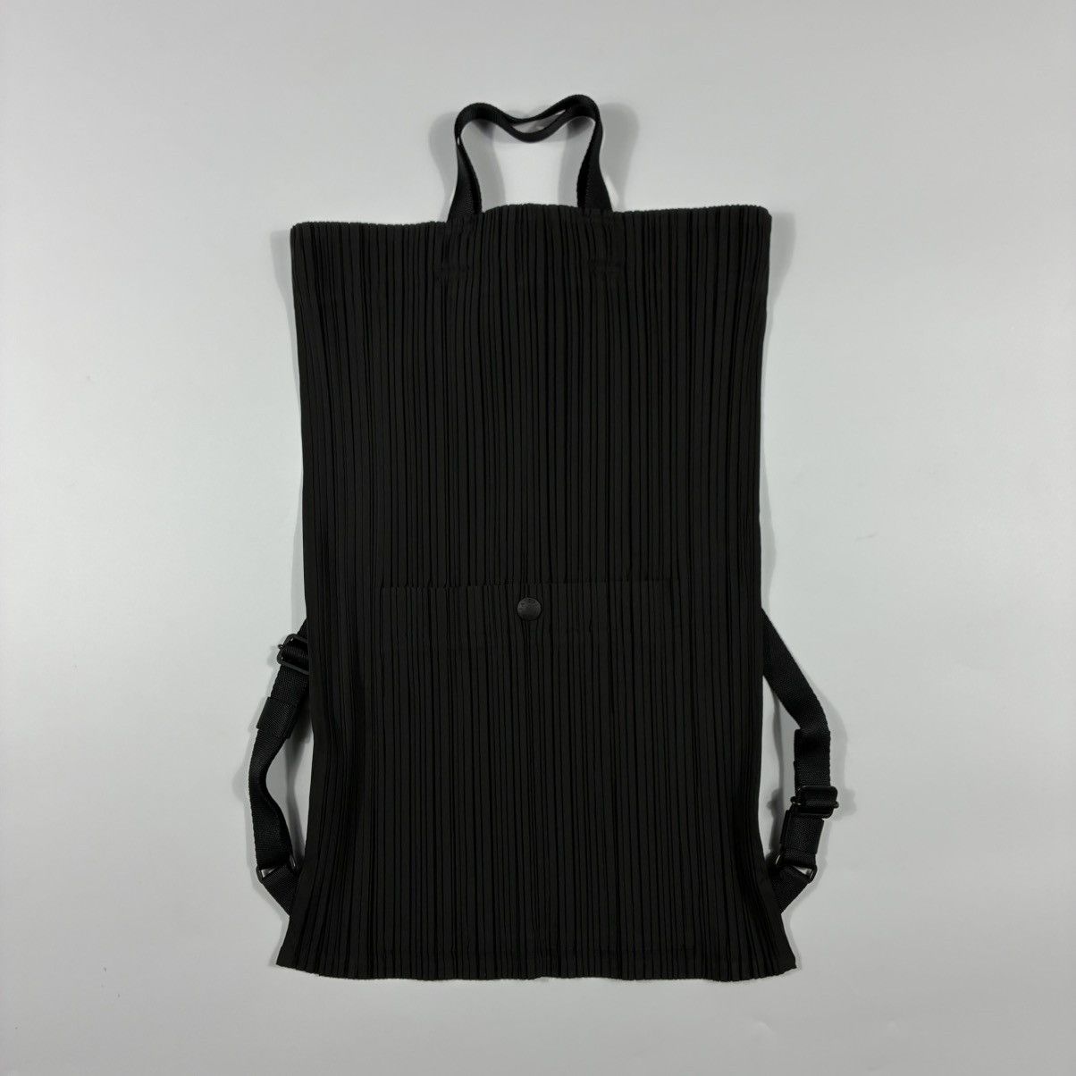 Pleats Please Issey Miyake Issey Miyake Pleats Please Tote Backpack Size ONE SIZE - 1 Thumbnail