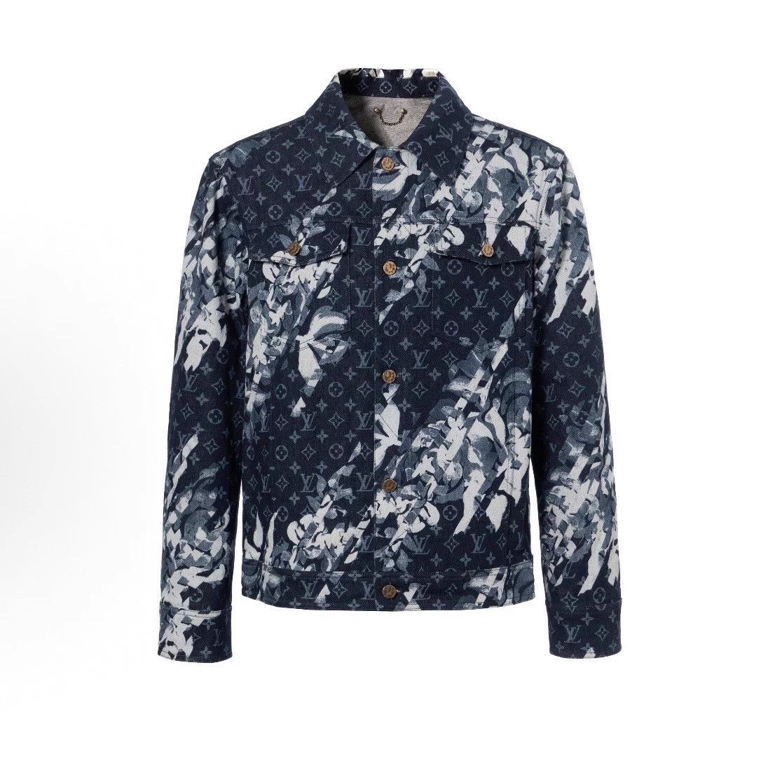Louis Vuitton Louis Vuitton tie-dye all over print denim jacket Size US S / EU 44-46 / 1 - 1 Thumbnail