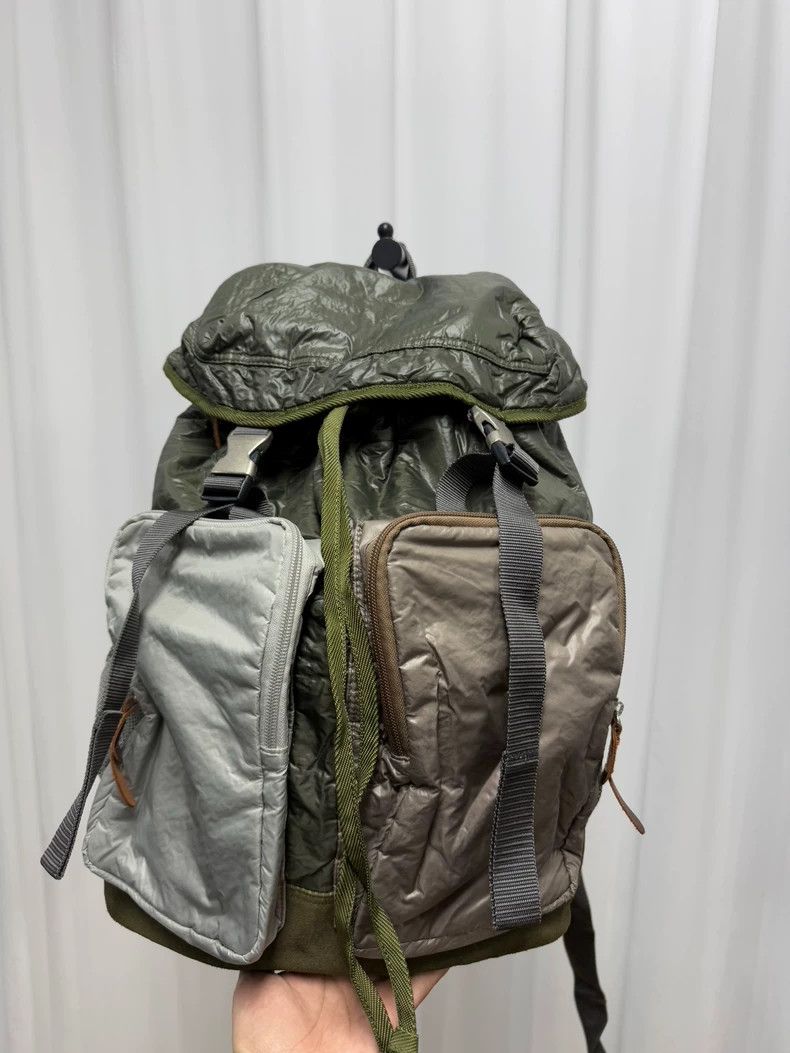 Yohji Yamamoto yohji yamamoto Color-block suede paneled padded backpack 2 Size ONE SIZE - 3 Thumbnail