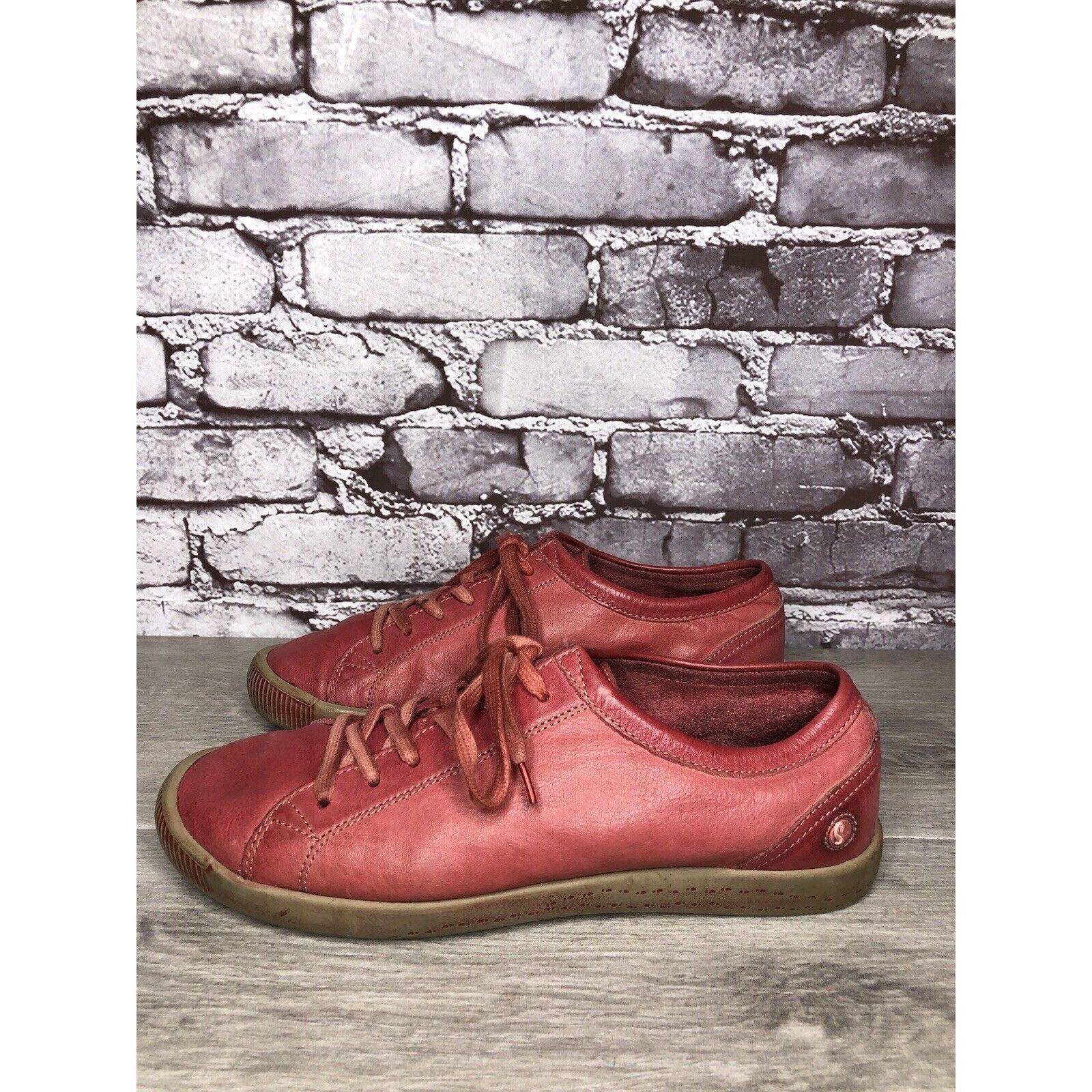 Hogan Hogan Red Leather Casual Comfort Lace Up Sneakers Shoes Wome Size US 9.5 / IT 39.5 - 1 Thumbnail
