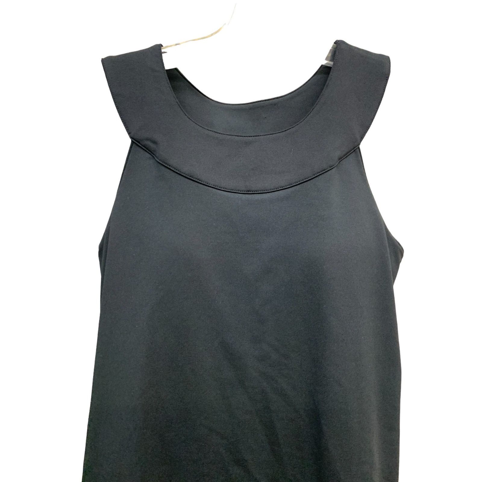 Athleta Athleta Black Tank U-Neck with Built-In Bra SZ Small Size S / US 4 / IT 40 - 3 Thumbnail