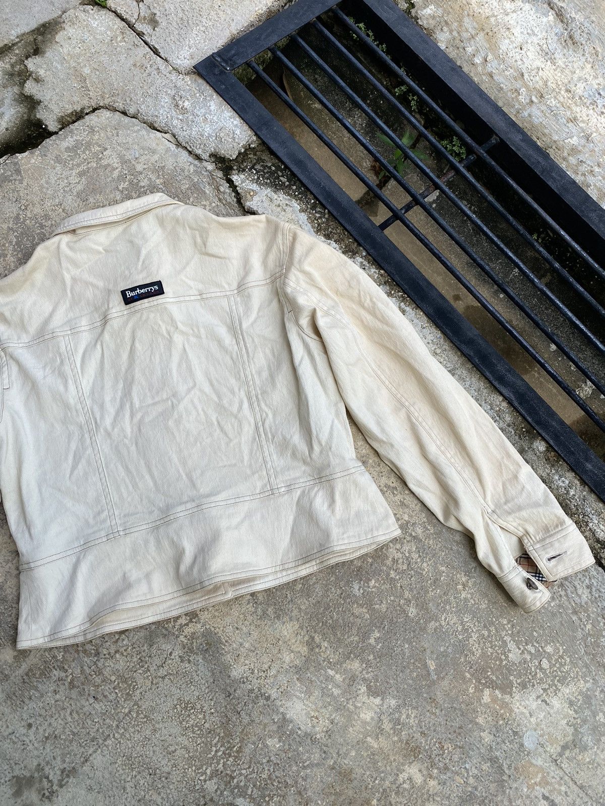Burberry 🔥 Rare 🔥 Vintage Burberrys Button Jacket Size M / US 6-8 / IT 42-44 - 9 Thumbnail