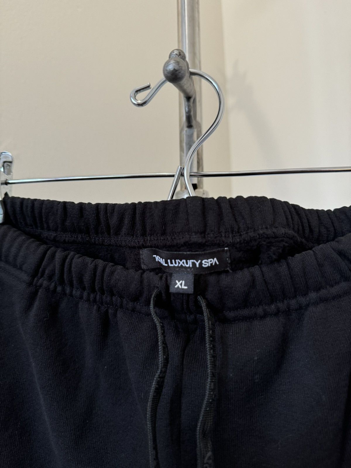 Total Luxury Spa EQUILIBRIUM - SHORTS - BLACK Size US 32 / EU 48 - 4 Thumbnail