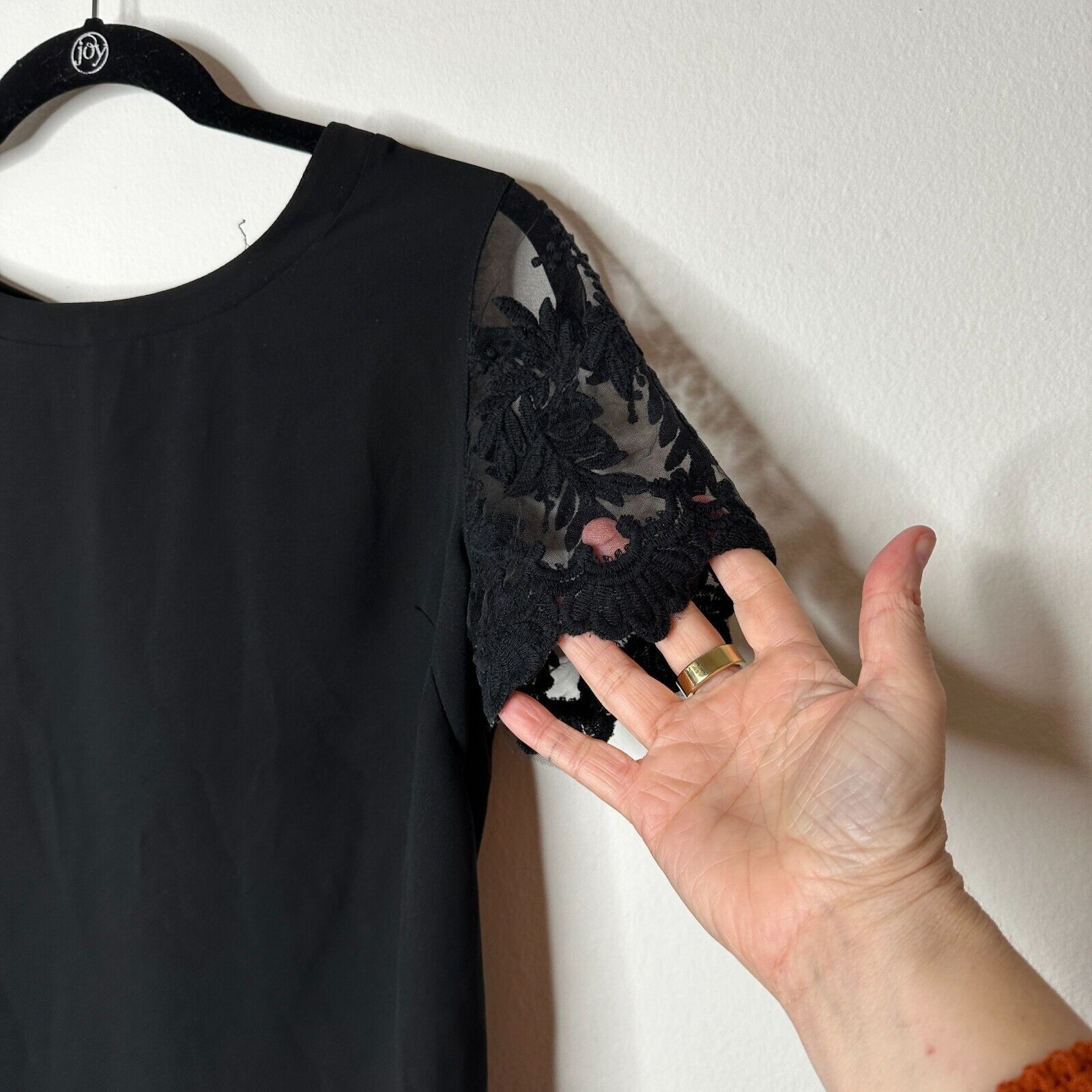 Other Lush Black Sheer Mesh Floral Lace Short Sleeve Keyhole Top M Size M / US 6-8 / IT 42-44 - 3 Thumbnail