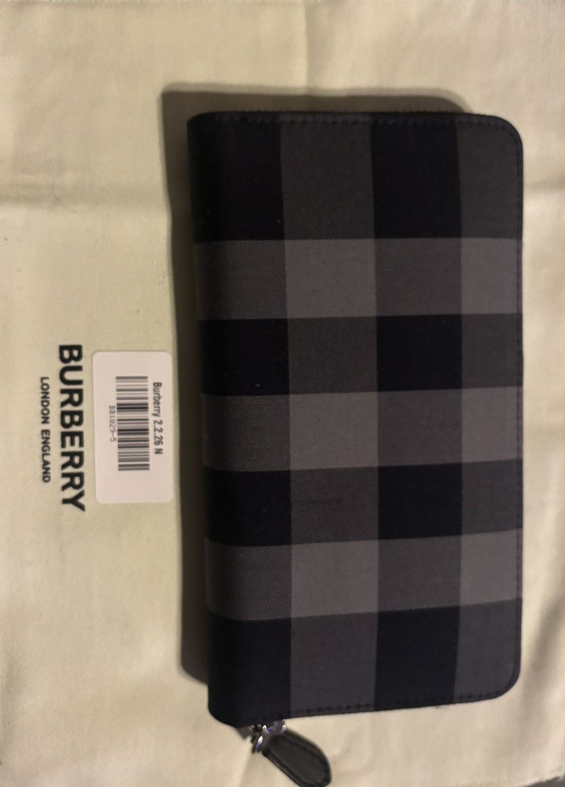 Burberry Burberry Navy Check Zip Around Wallet – New With Tags + COA Size ONE SIZE - 2 Thumbnail