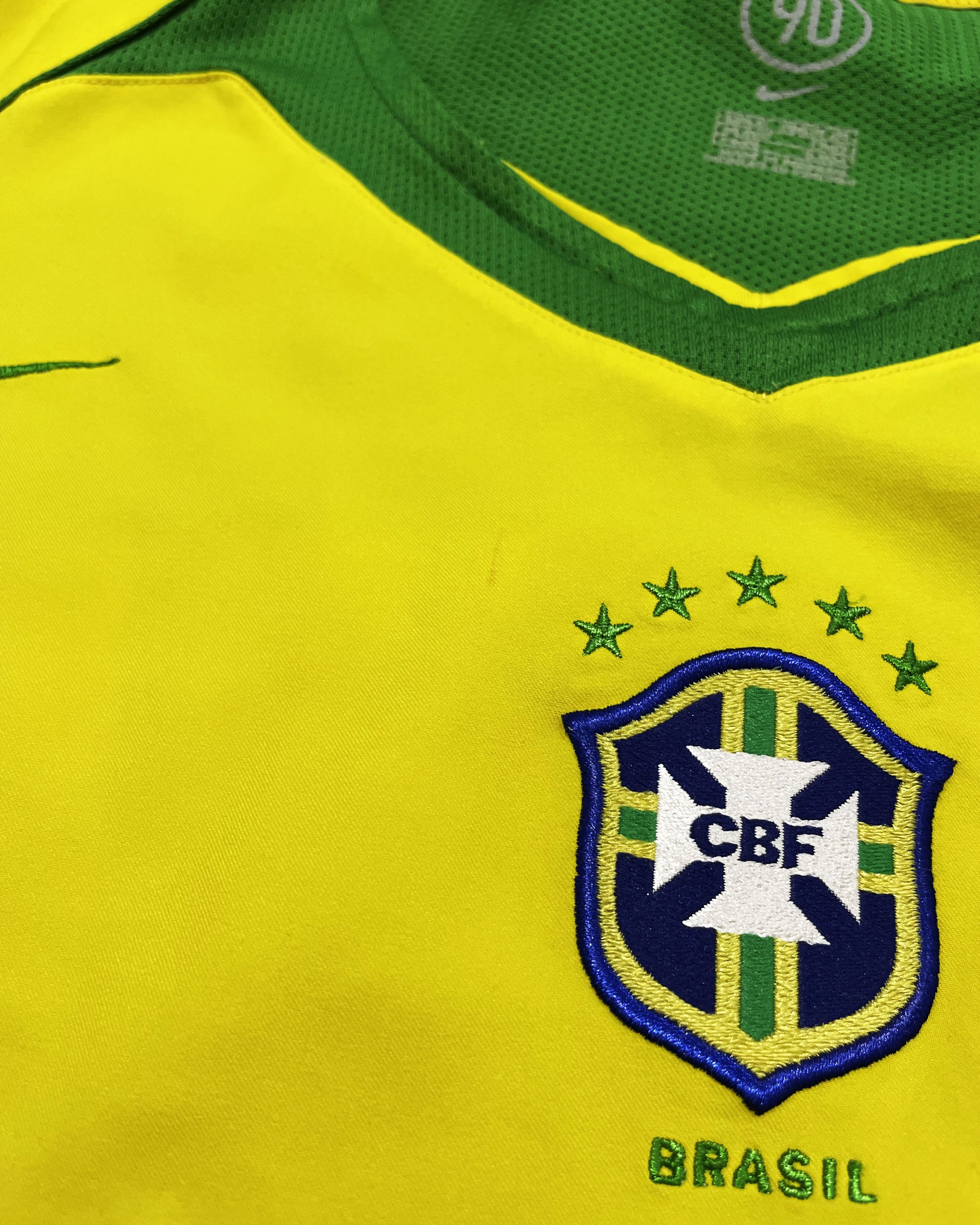 Nike Brazil Home Kit 2004 2005 2006 Size US XL / EU 56 / 4 - 9 Thumbnail