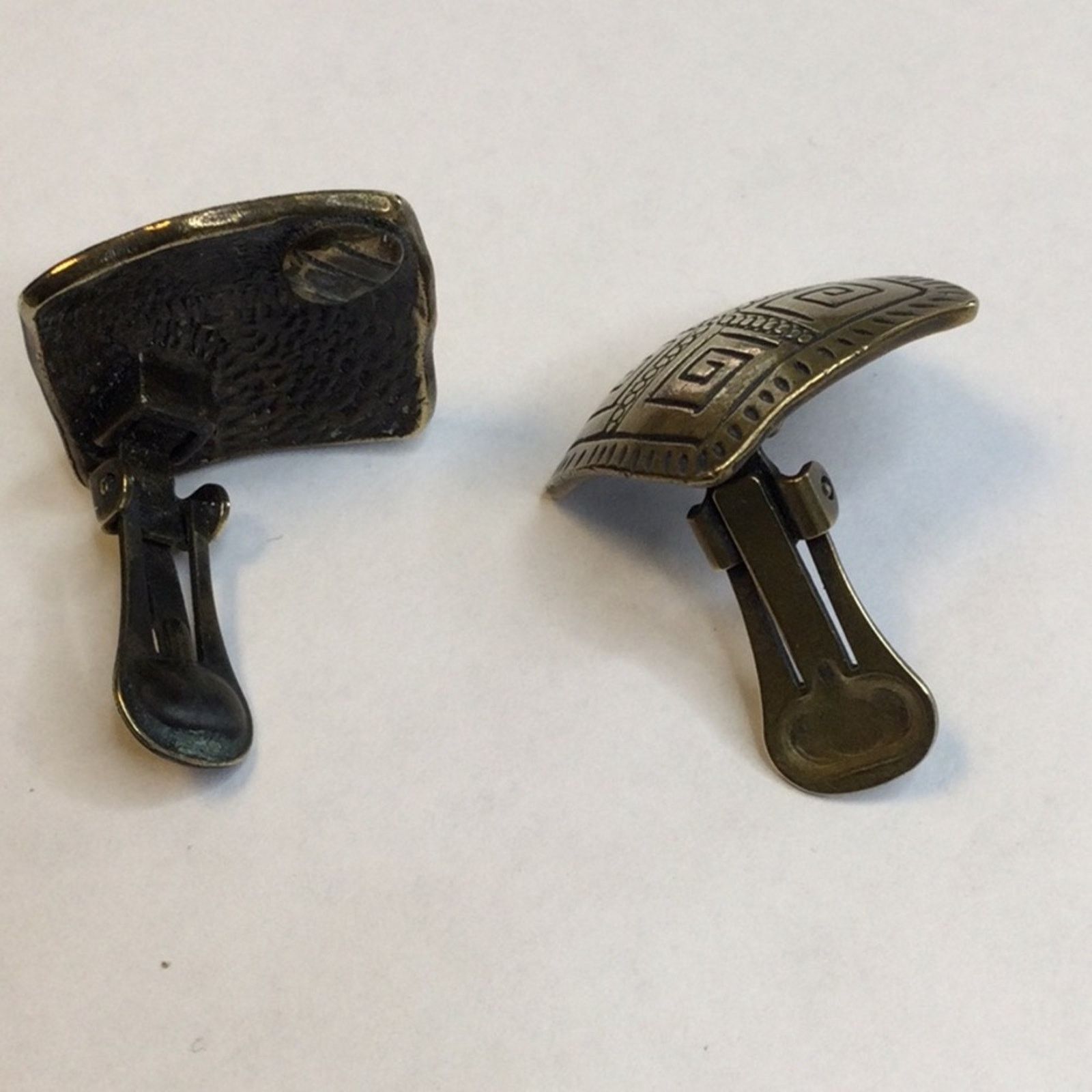 Other Vintage Modernist Bronze Tribal Aztec Design ClipOn Earrings Size ONE SIZE - 8 Thumbnail