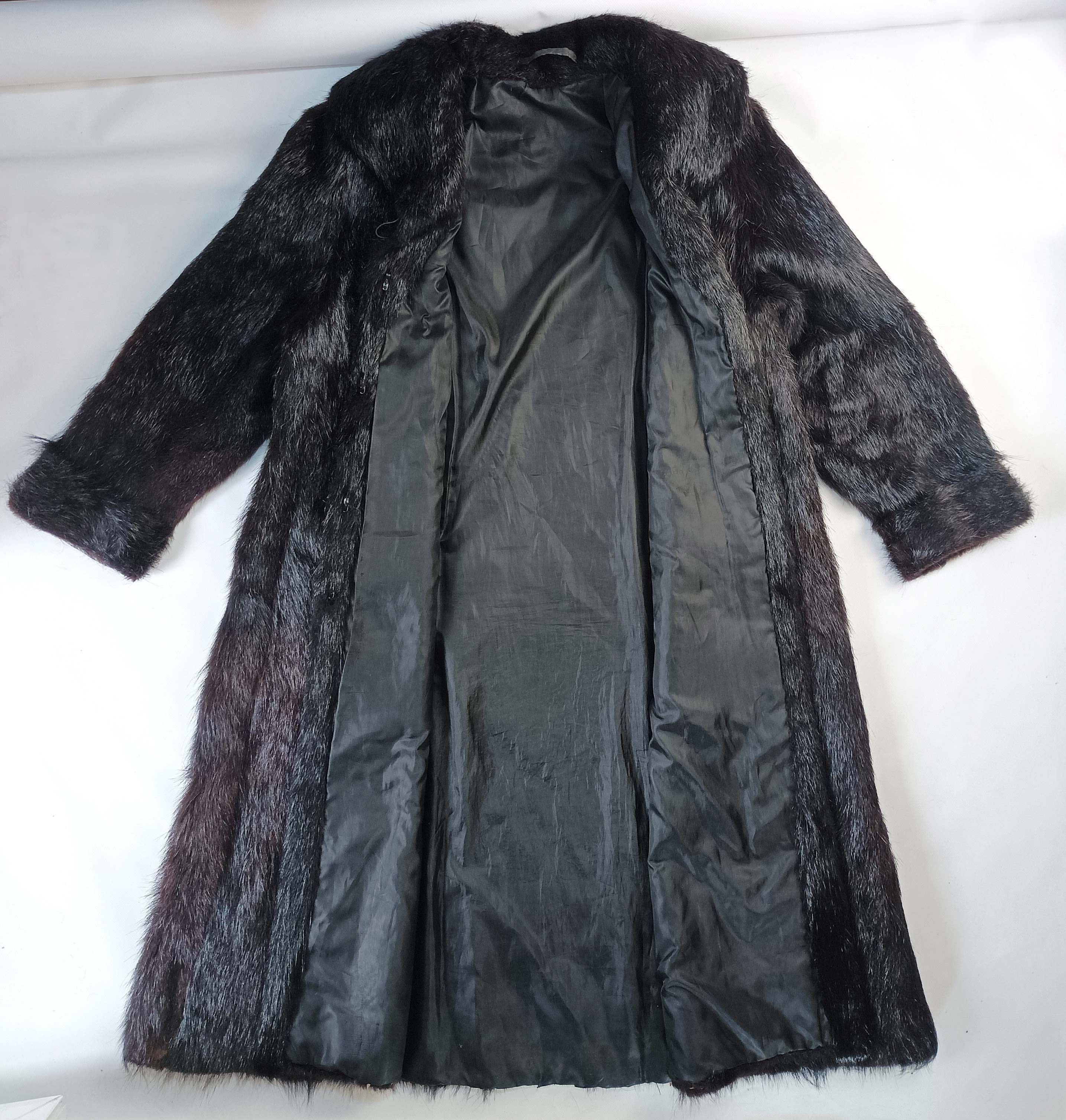 Other Vintage KESKA Genuine Nutria Fur Long Coat - Size XL/XXL Size XL / US 12-14 / IT 48-50 - 3 Thumbnail