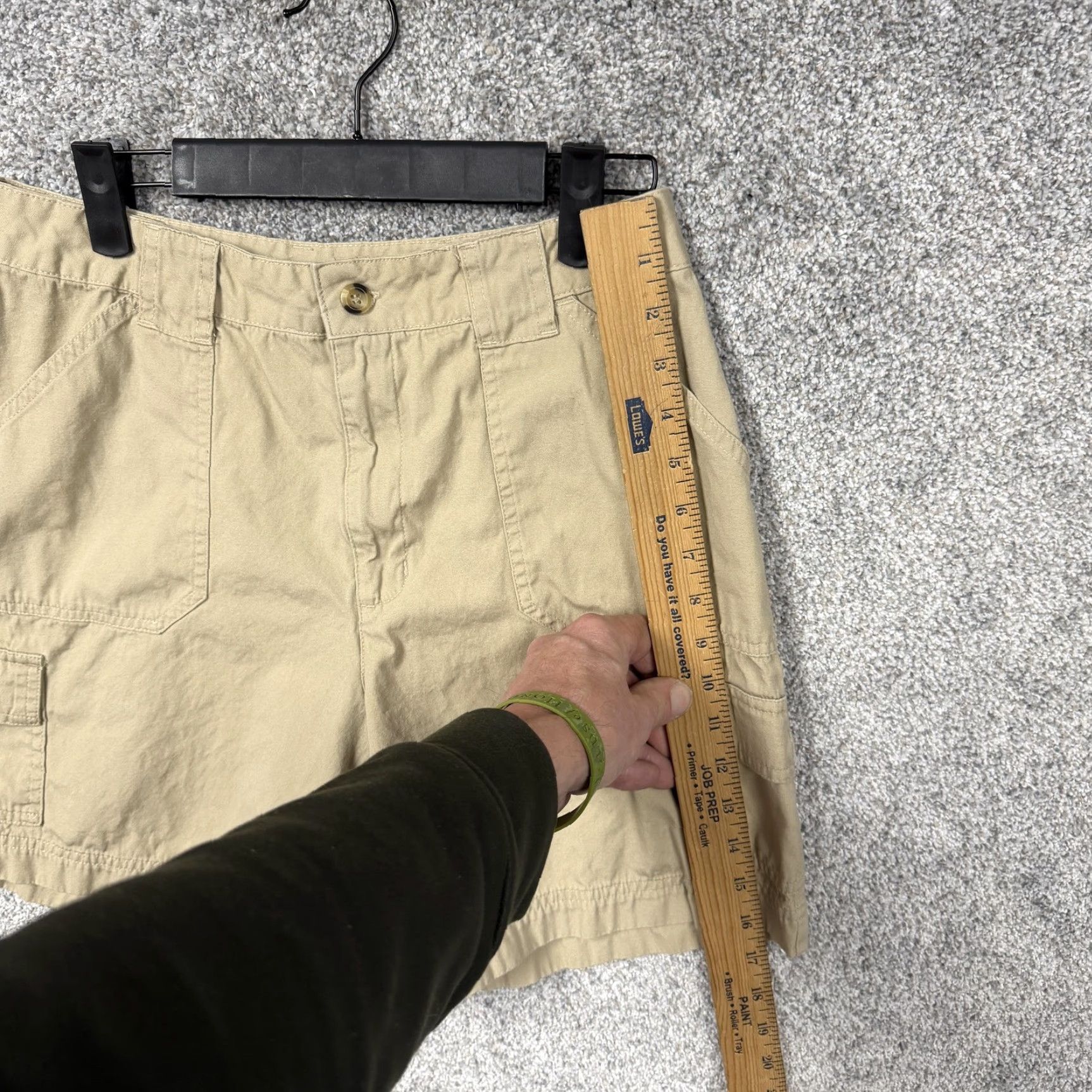 Vintage VINTAGE White Stag Cargo Shorts Womens 8 Regular Khaki 6 in Inseam 28 in Waist Summer 90s Bohemian Retro Casual Size 30" / US 8 / IT 44 - 3 Thumbnail