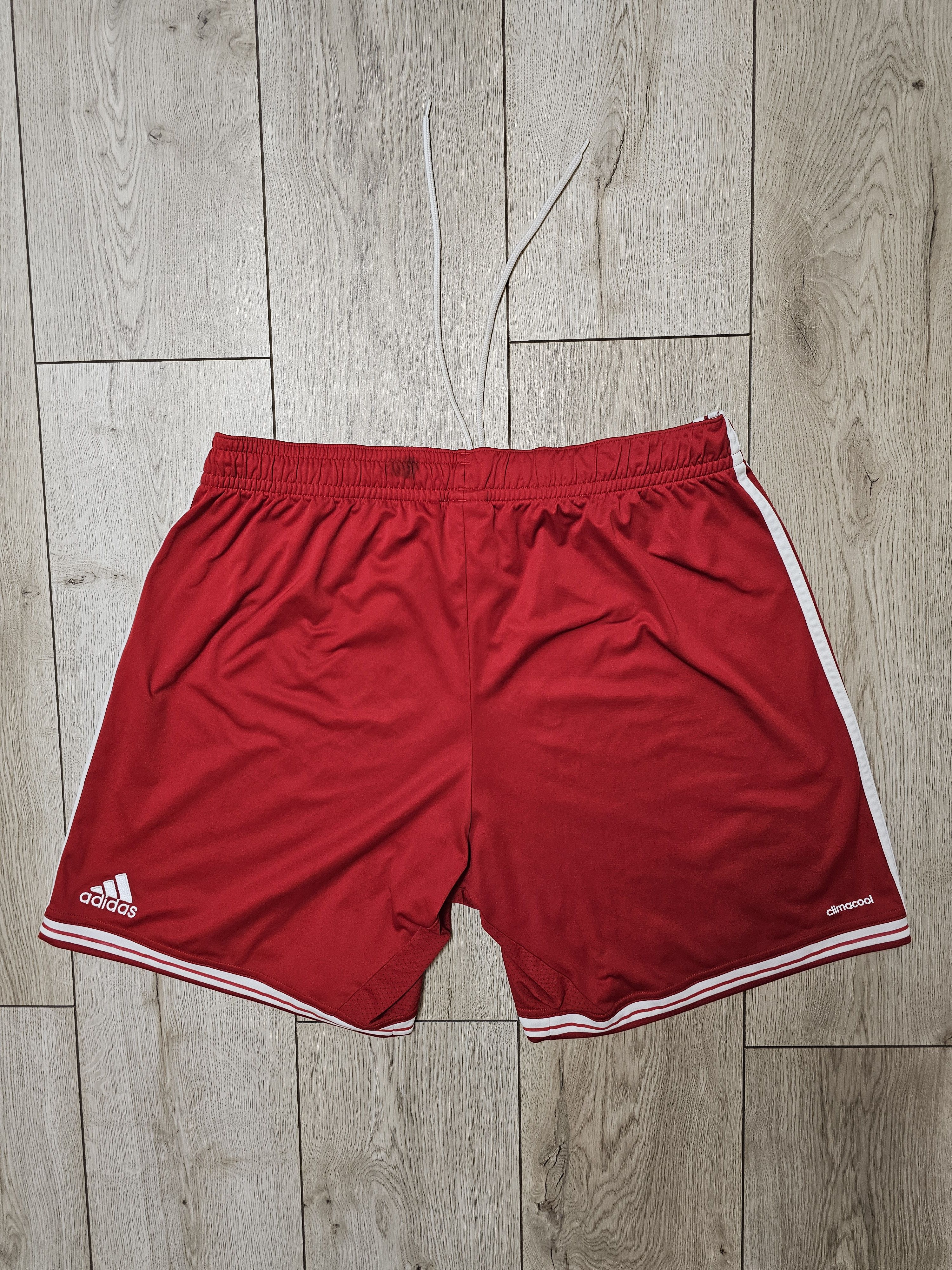 Adidas BAYERN MUNICH 2013 2014 HOME FOOTBALL SHORTS SOCCER SHORTS Size US 42 / EU 58 - 2 Thumbnail