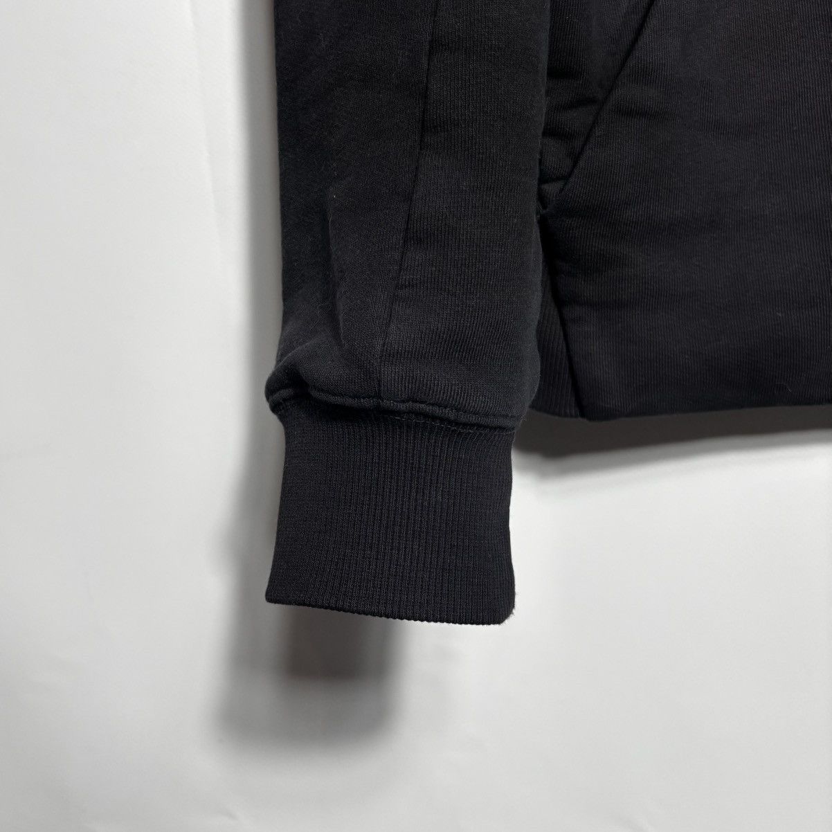 C.P. Company C.P. Company zip black sweatshirt M size Size US M / EU 48-50 / 2 - 8 Thumbnail