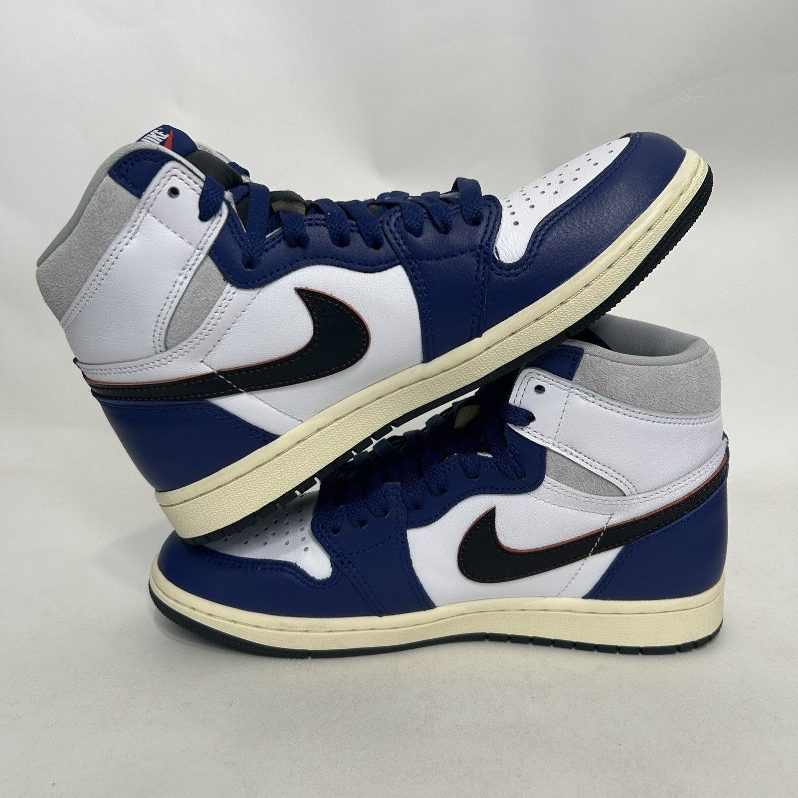 Nike Nike Air Jordan 1 High Retro OG “Rare Air/Blue White” Size US 8 / EU 41 - 3 Thumbnail