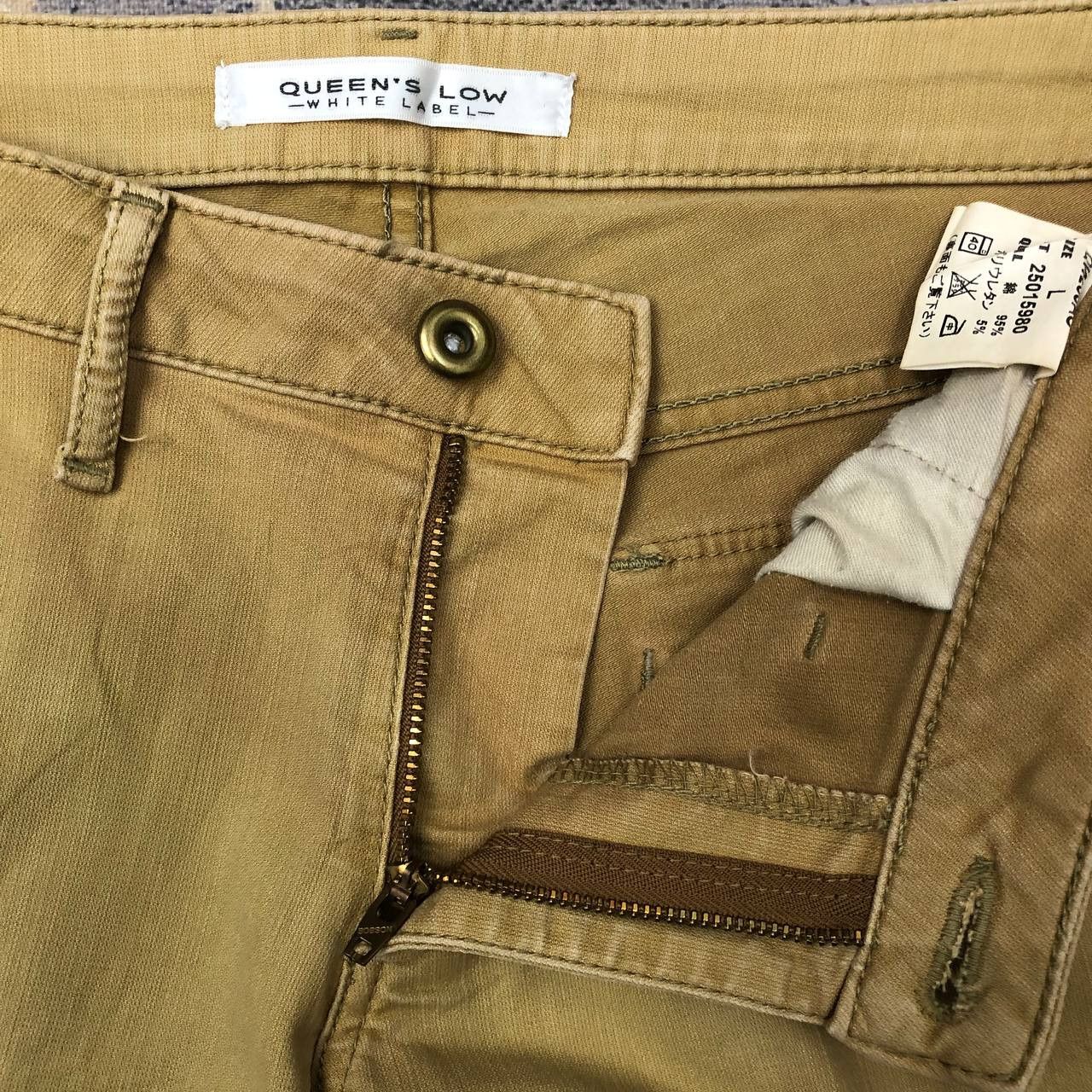 Japanese Brand P87 QUEEN'S LOW X WHITE LABEL FLARED CARGO PANTS Size US 31 - 6 Thumbnail