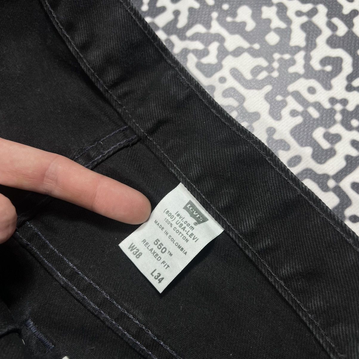 Levi's Vintage Clothing 38x34 Levis 550 Vintage Washed Black Denim Jeans USA Style Size US 38 / EU 54 - 14 Thumbnail