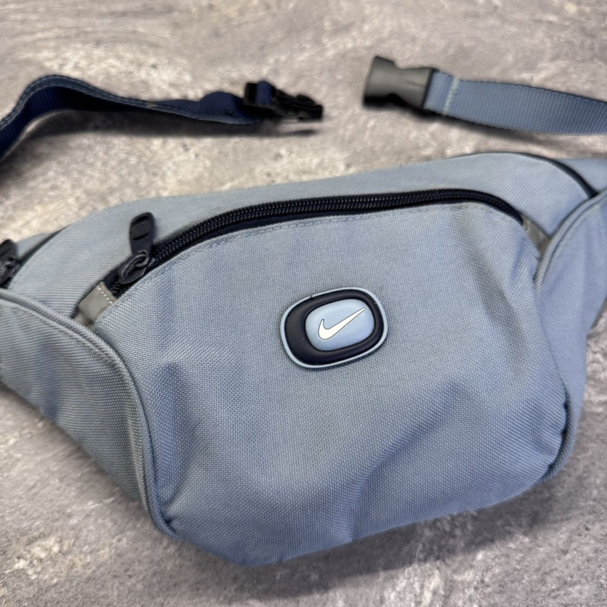 Nike Nike vintage waist bag rubber swoosh 00s Size ONE SIZE - 2 Thumbnail