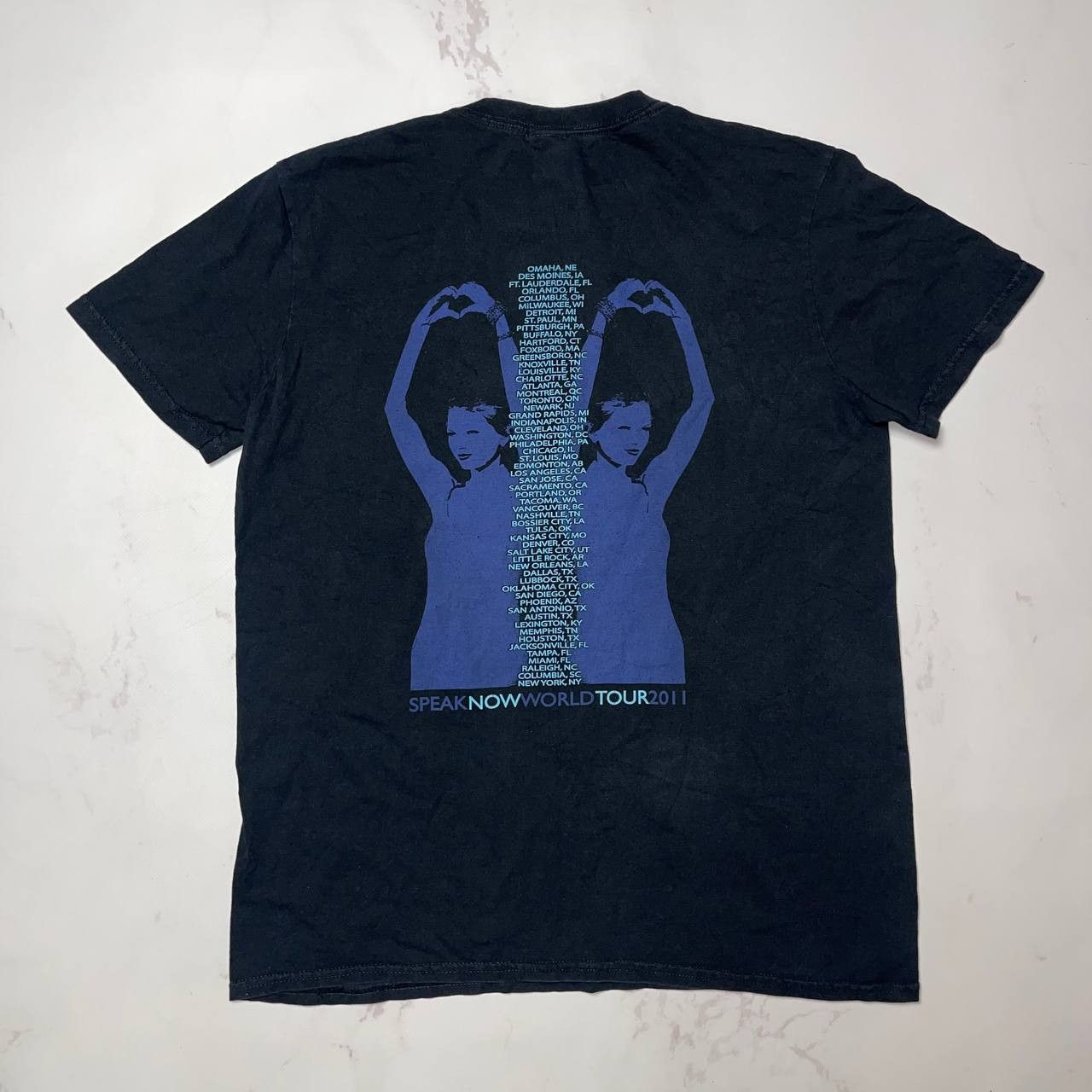 Vintage 2011 Taylor Swift Speak Now World Tour Vintage Size M Size US M / EU 48-50 / 2 - 7 Thumbnail