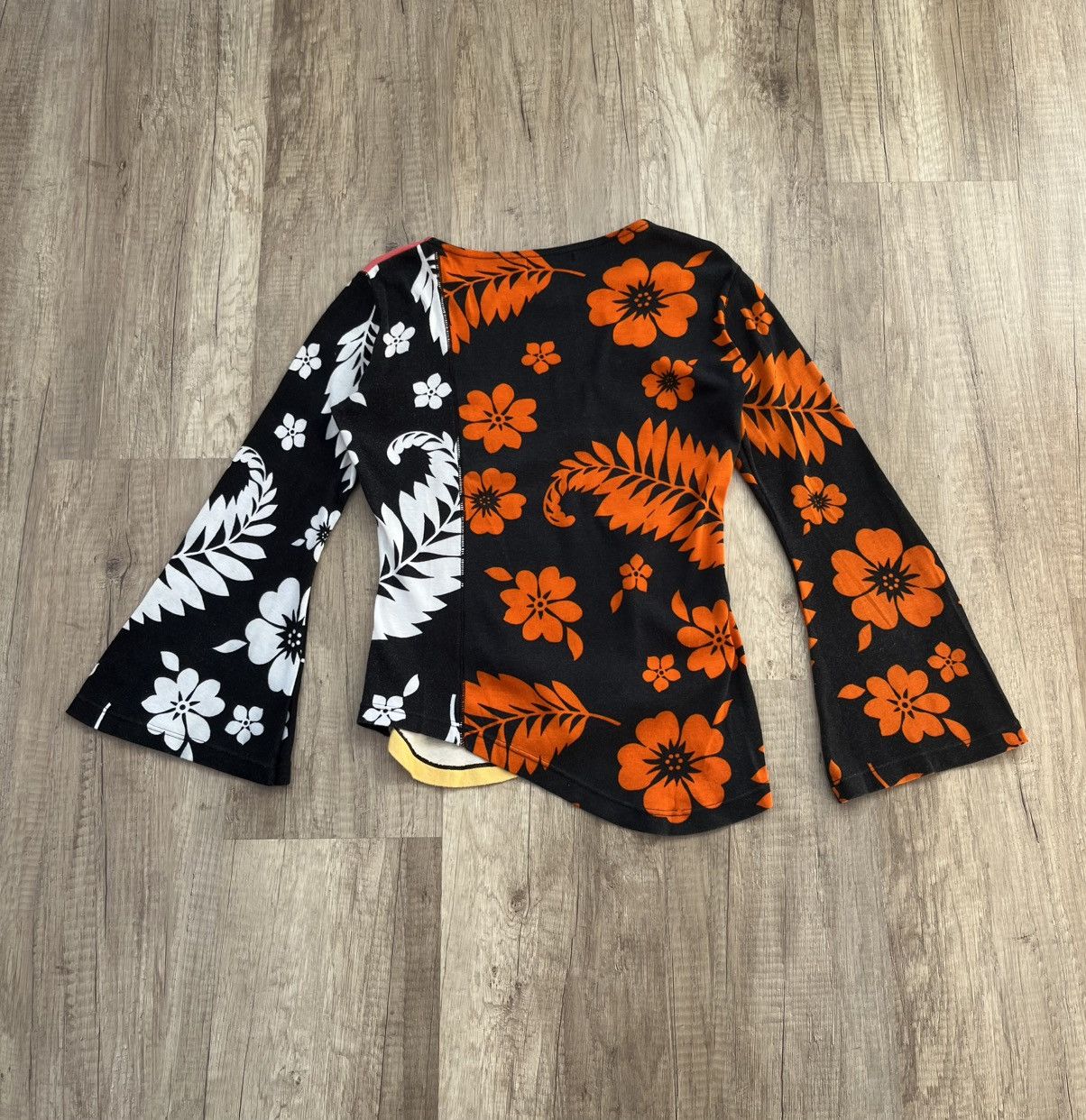 Custo Barcelona × Vintage Custo Barcelona Vintage Graphic Printed Top Size L Size L / US 10 / IT 46 - 6 Thumbnail