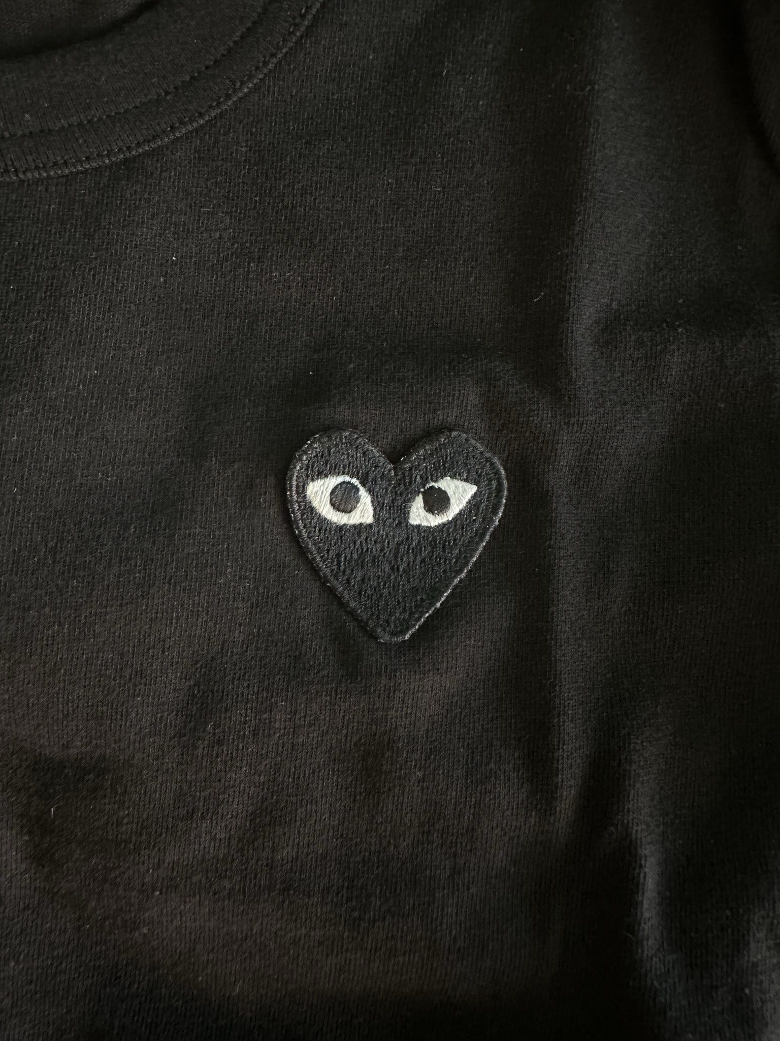Comme des Garcons PLAY Graphic Heart Long-Sleeve Tee Size US S / EU 44-46 / 1 - 2 Thumbnail