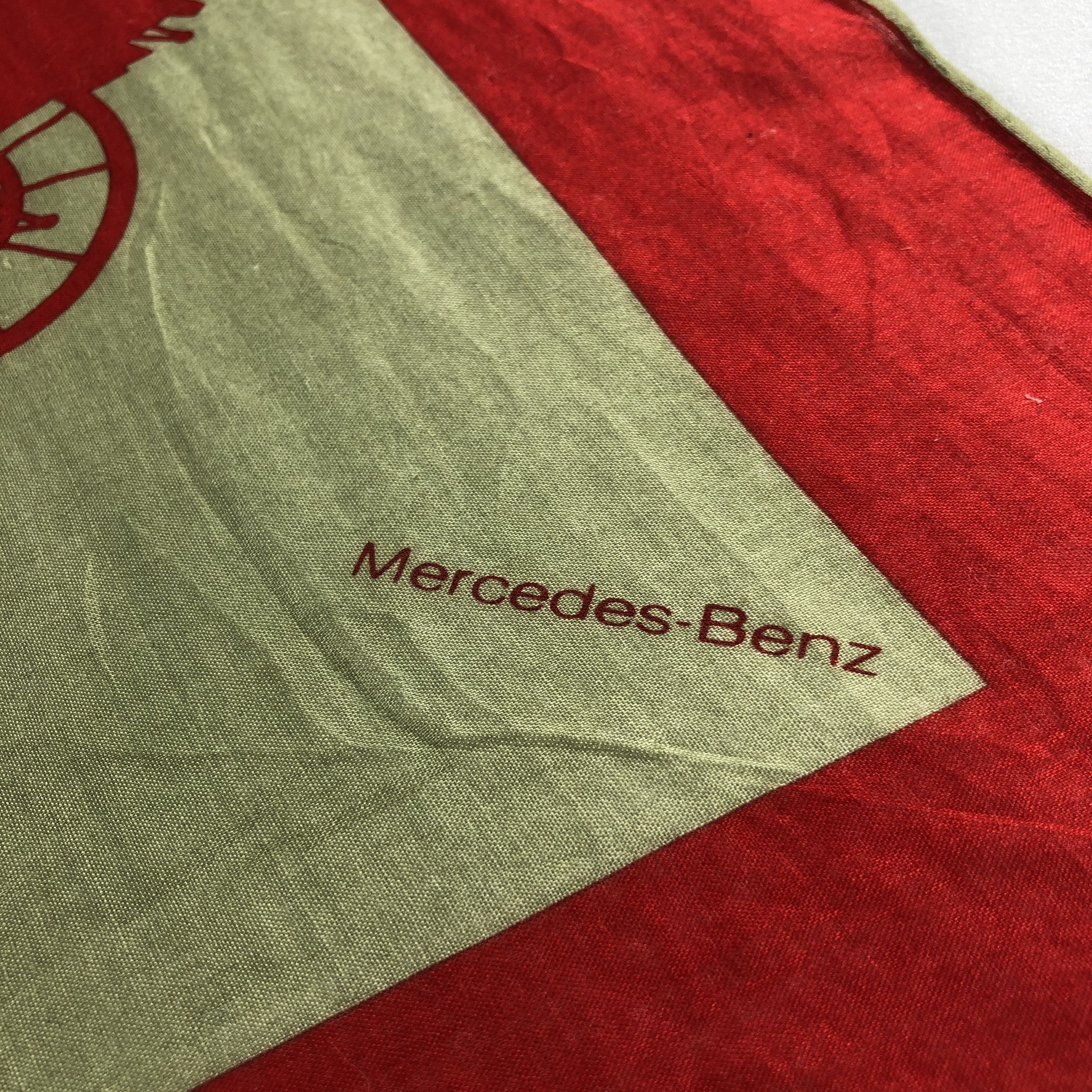 Mercedes-Benz × Vintage Mercedes-Benz Handkerchief Neckerchief Bandana H2611 Size ONE SIZE - 3 Thumbnail