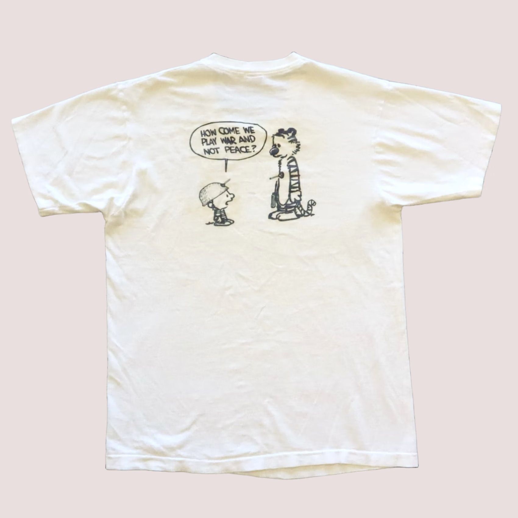 Fruit Of The Loom VINTAGE UC Berkeley Model United Nations Calvin and Hobbes Tshirt Tee Shirt Shirt Mens L White Calvin and Hobbes Tshirt Tee Shirt MUN Berkeley 90s Size US L / EU 52-54 / 3 - 1 Thumbnail