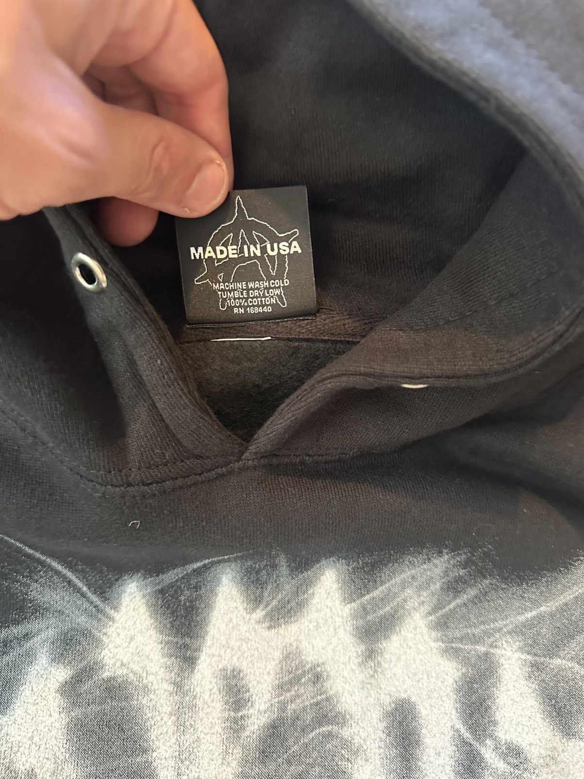 Revenge Smoke Arch logo Cropped Hoodie Black/White Size US M / EU 48-50 / 2 - 4 Thumbnail