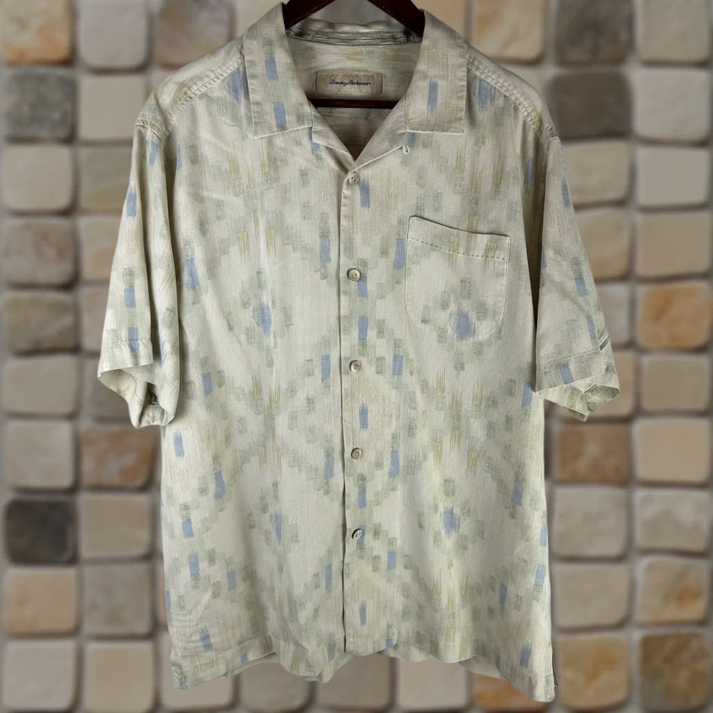 Tommy Bahama Tommy Bahama Silk Shirt Mens Large Cream Blue Geometric Ikat Print Size US L / EU 52-54 / 3 - 1 Thumbnail