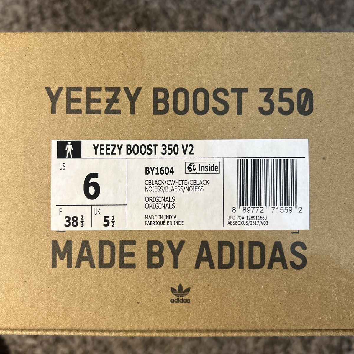 Yeezy Yeezy boost 350 v2 core black Size US 6 / EU 39 - 8 Thumbnail