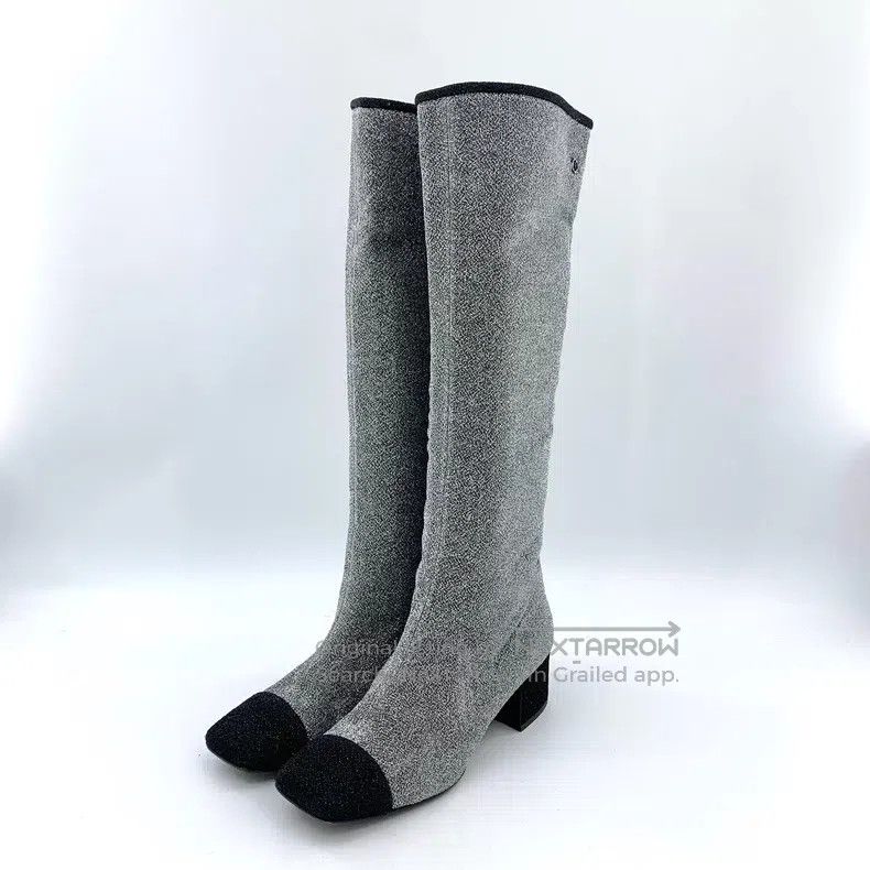 Chanel Chanel Silver-gray stitching sequin square toe thick heel Size US 7.5 / IT 37.5 - 1 Thumbnail