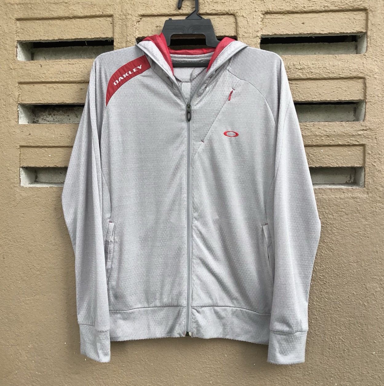 Oakley Oakley Men's Grey and Silver Full Zip Hoodie Size US XL / EU 56 / 4 - 10 Thumbnail