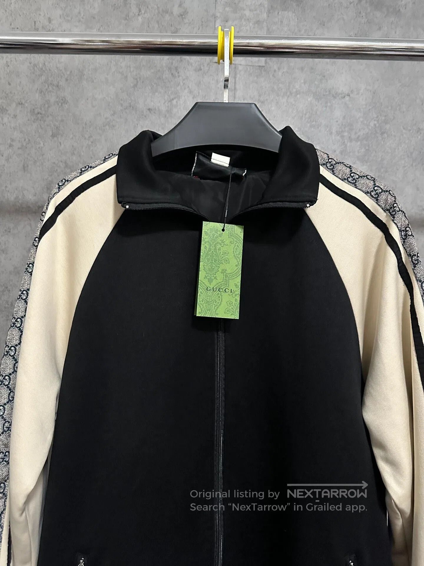 Gucci gucci snake pattern zip jacket for men. Size US M / EU 48-50 / 2 - 2 Thumbnail