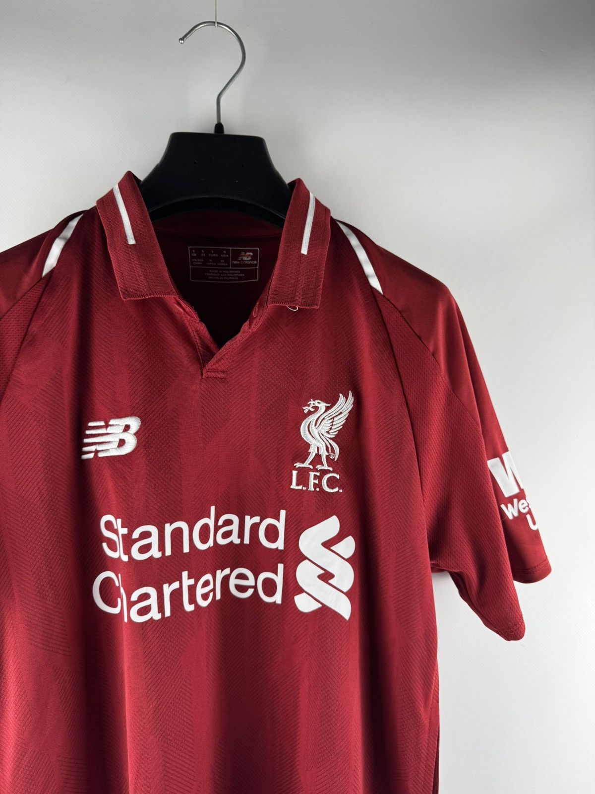 New Balance Liverpool Home Shirt 2018/19 Roberto Firmino New Balance Size US M / EU 48-50 / 2 - 3 Thumbnail