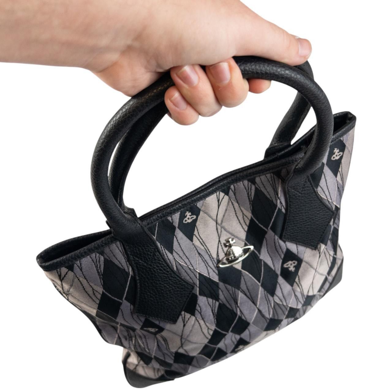 Vivienne Westwood Vintage Vivienne Westwood Argyle Shoulder Bag Size ONE SIZE - 5 Thumbnail