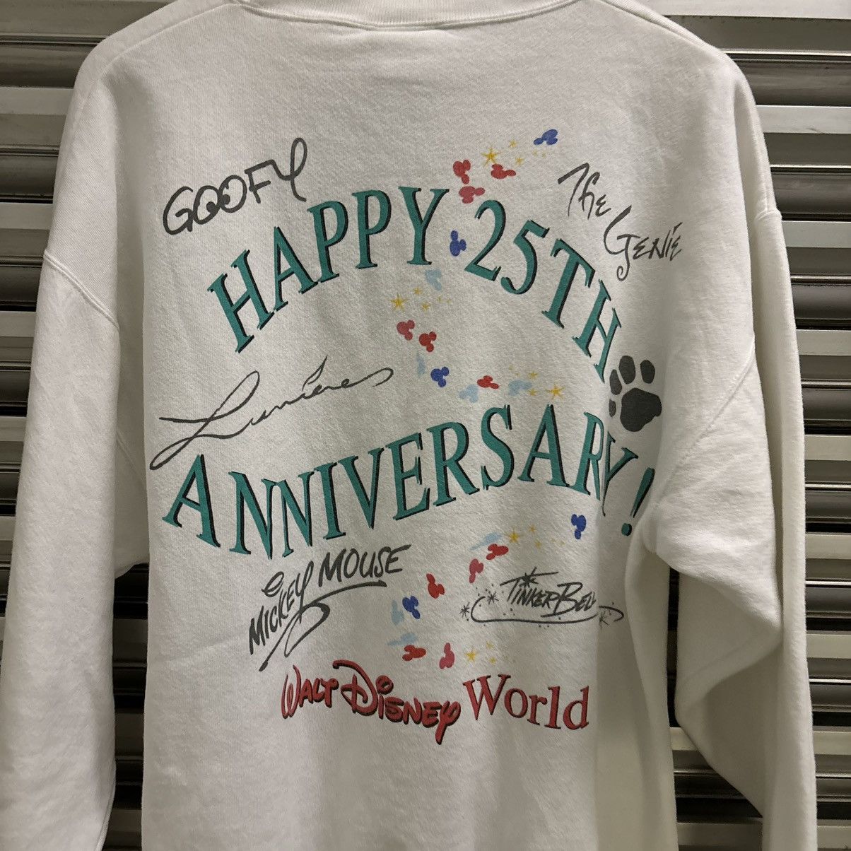 Disney × Vintage Vintage 90s Disney 25th Anniversary Sweater Size US L / EU 52-54 / 3 - 6 Thumbnail
