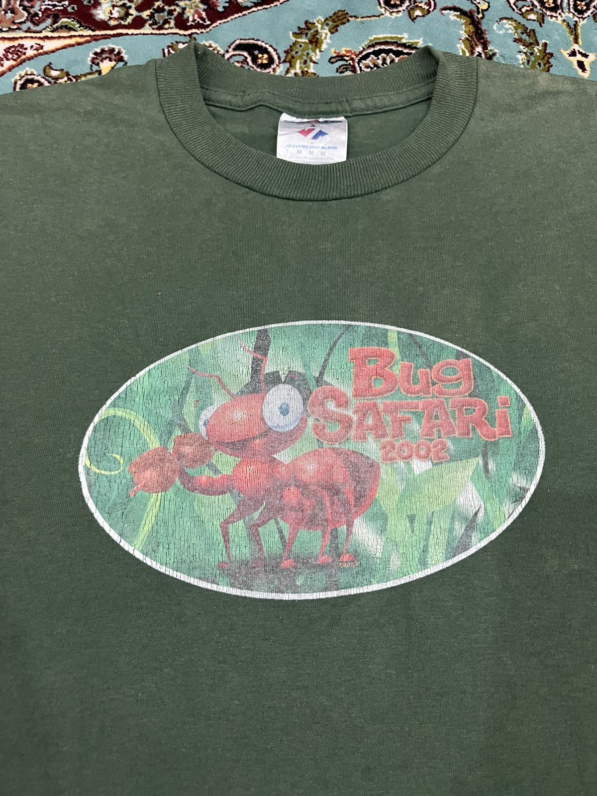 Cartoon Network Vtg Millenium Y2K Bug Safari 2002 perfectly faded tee Size US M / EU 48-50 / 2 - 3 Thumbnail
