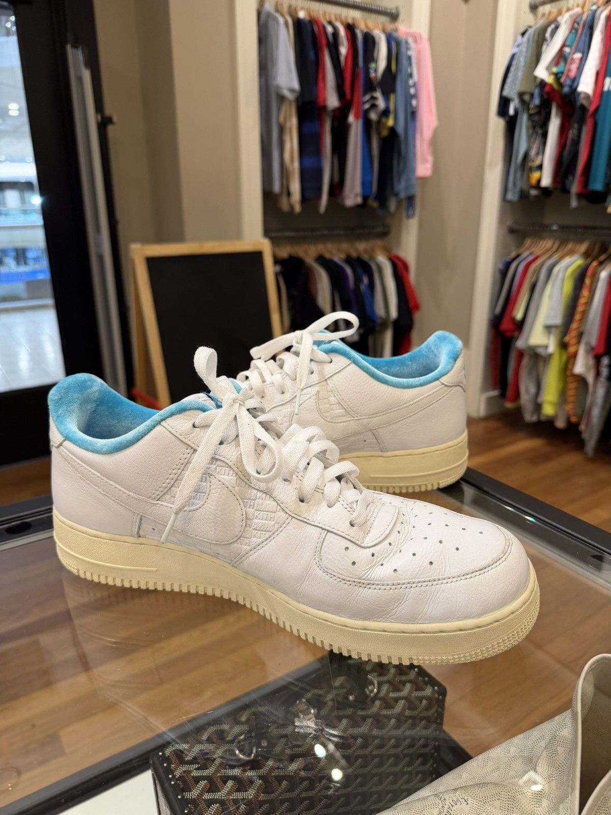 Kith × Nike Kith x Nike Air Force 1 Low ‘Kith Hawaiian’ Size US 13 / EU 46 - 2 Thumbnail