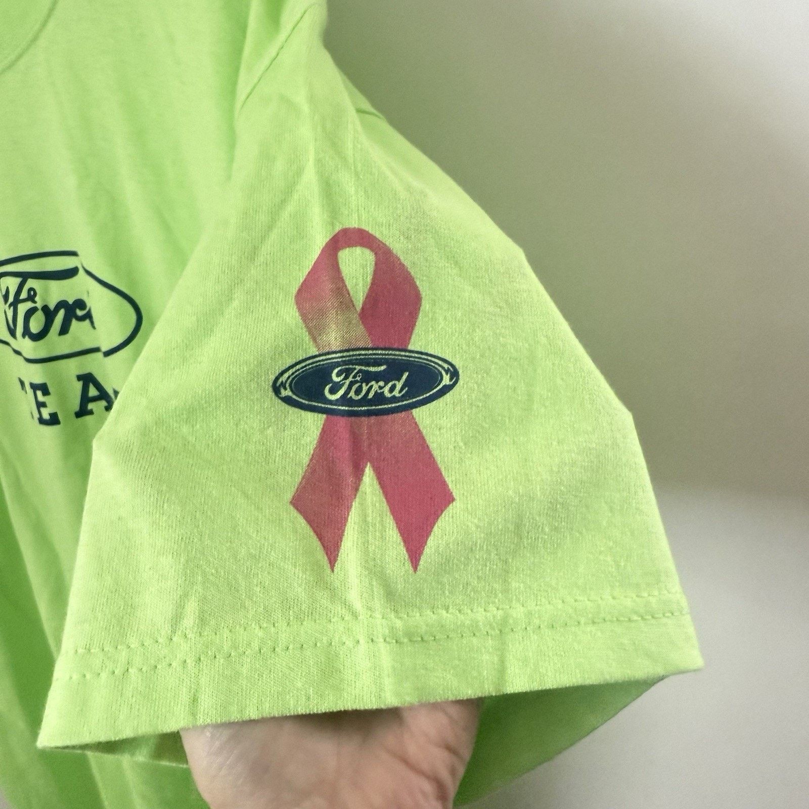 Anvil Vintage Anvil Ford T-Shirt Green USA Breast Cancer Ribbon Size US L / EU 52-54 / 3 - 4 Thumbnail