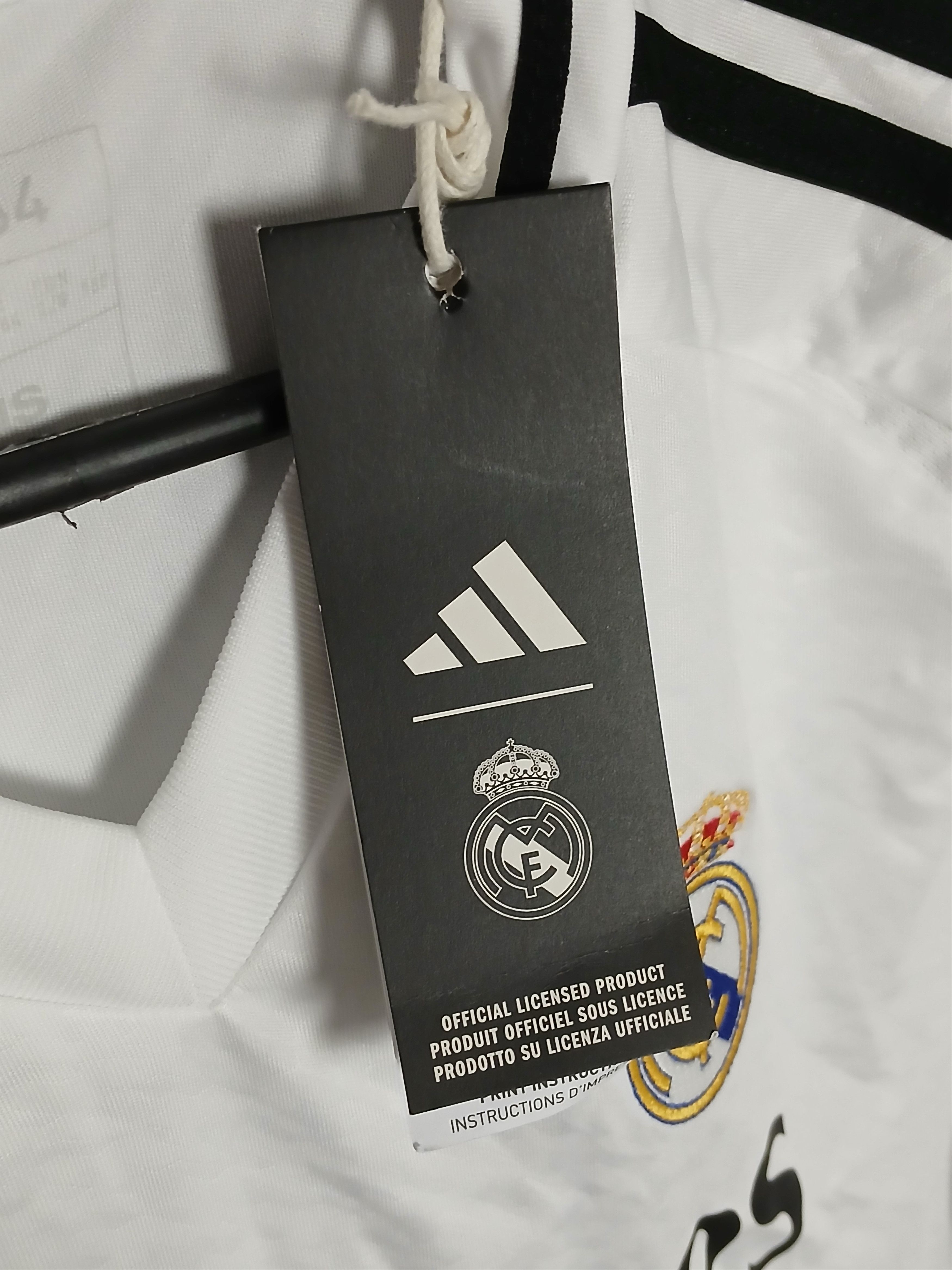 Adidas KIDS New Real Madrid 24/25 Home Football Jersey T-Shirt Size US S / EU 44-46 / 1 - 10 Thumbnail