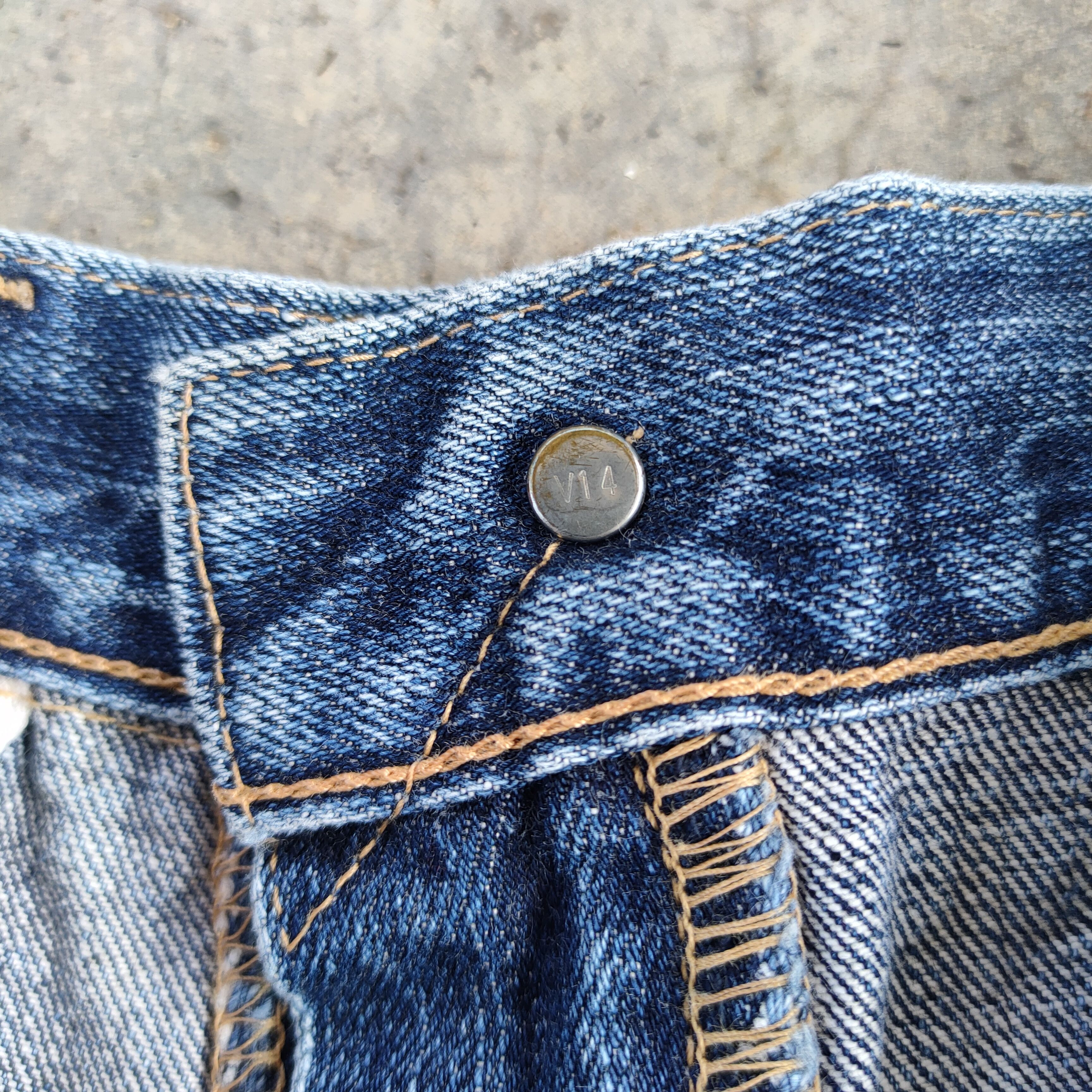 Levi's Vintage Clothing VINTAGE LEVI'S 510 FADED DISTRESSED JEANS DENIM PANTS Size US 36 / EU 52 - 17 Thumbnail