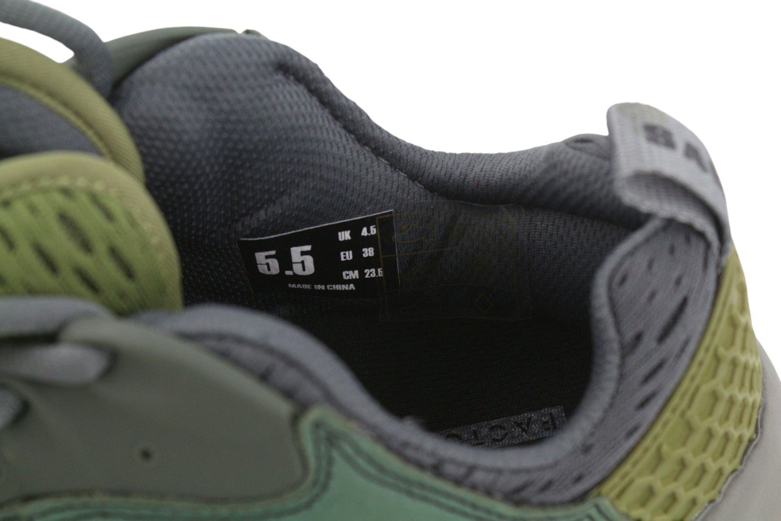 Brain Dead OAKLEY FACTORY CHOP SAW NUBUCK EU38 Duck Green 90526 Size US 8 / IT 38 - 11 Thumbnail