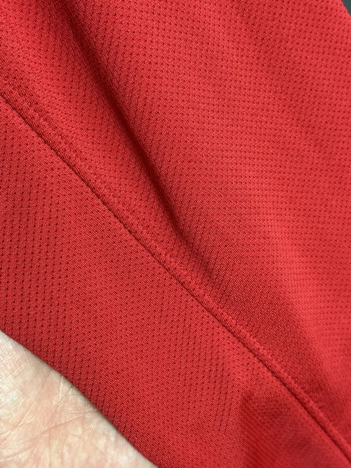 Nike Manchester United 11/12 Home Football Long Sleeve Jersey Size US M / EU 48-50 / 2 - 10 Thumbnail