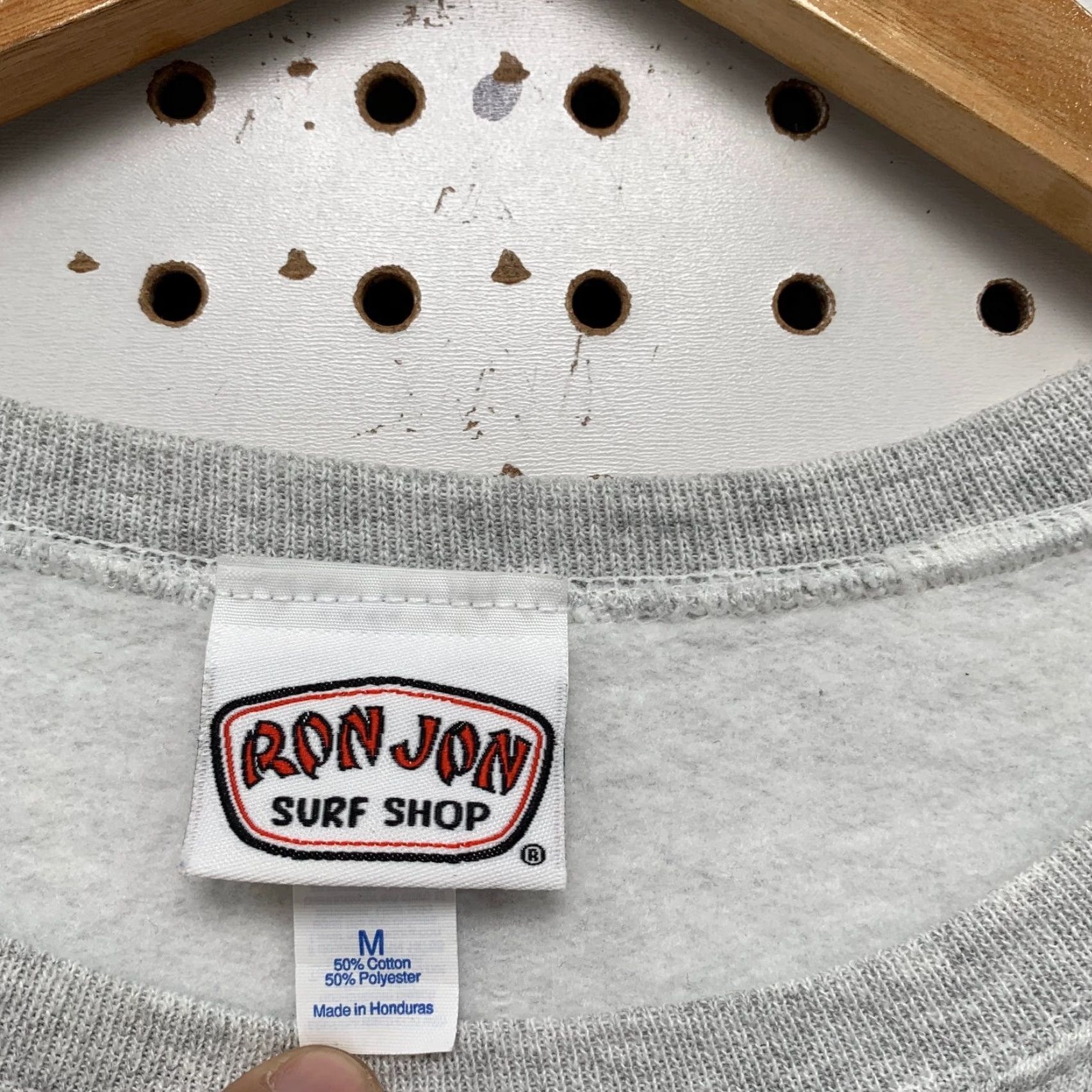 Ron Jon Surf Shop Ron Jon Surf Sweatshirt Mens M Gray Orlando Spell Out Sleeve Gray Shirt Crew Neck Graphic Print Cotton Fleece Logo Beanie? Size US M / EU 48-50 / 2 - 5 Thumbnail