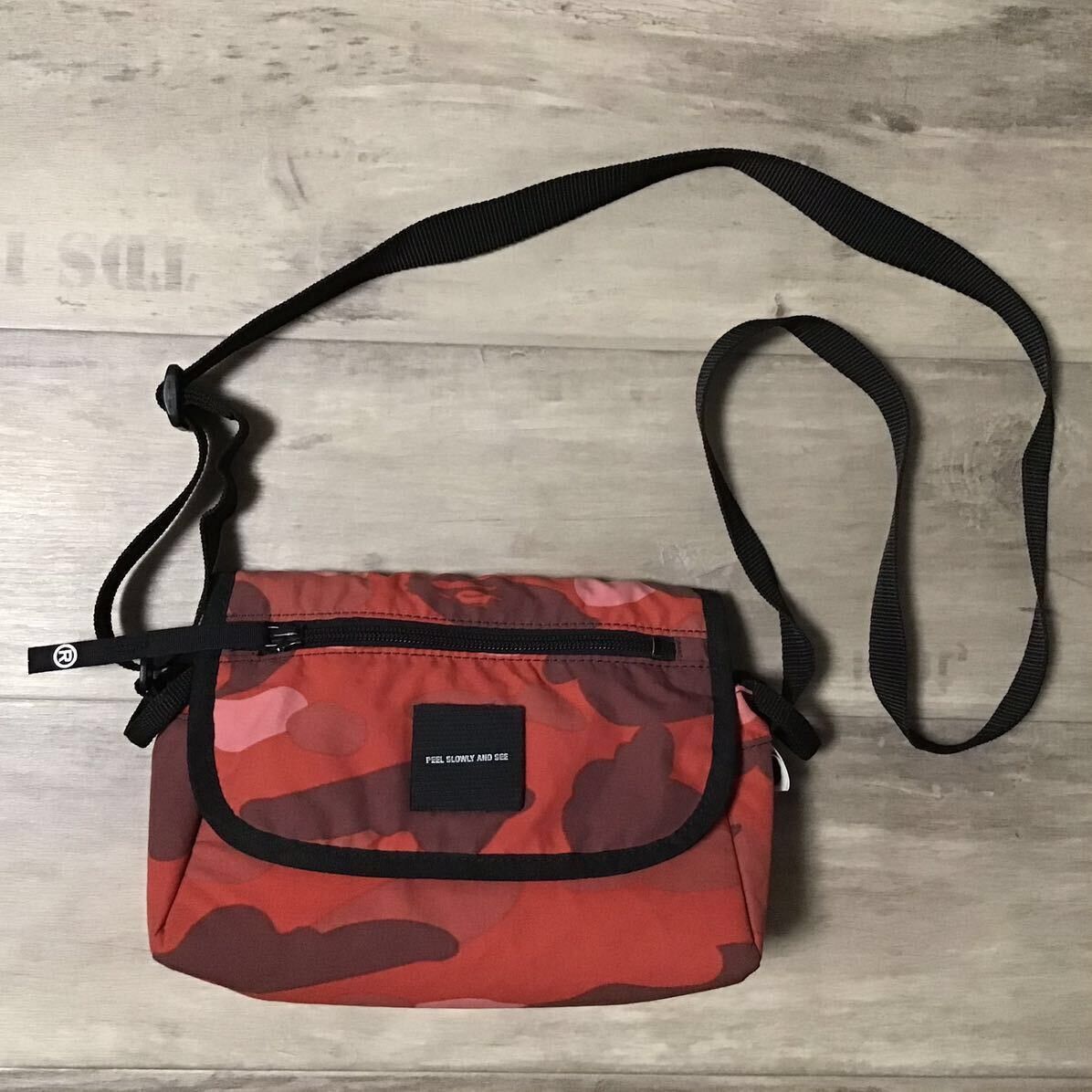 Bape × Nigo BAPE Pharrell camo shoulder bag a bathing ape NIGO Red camo Size ONE SIZE - 1 Thumbnail