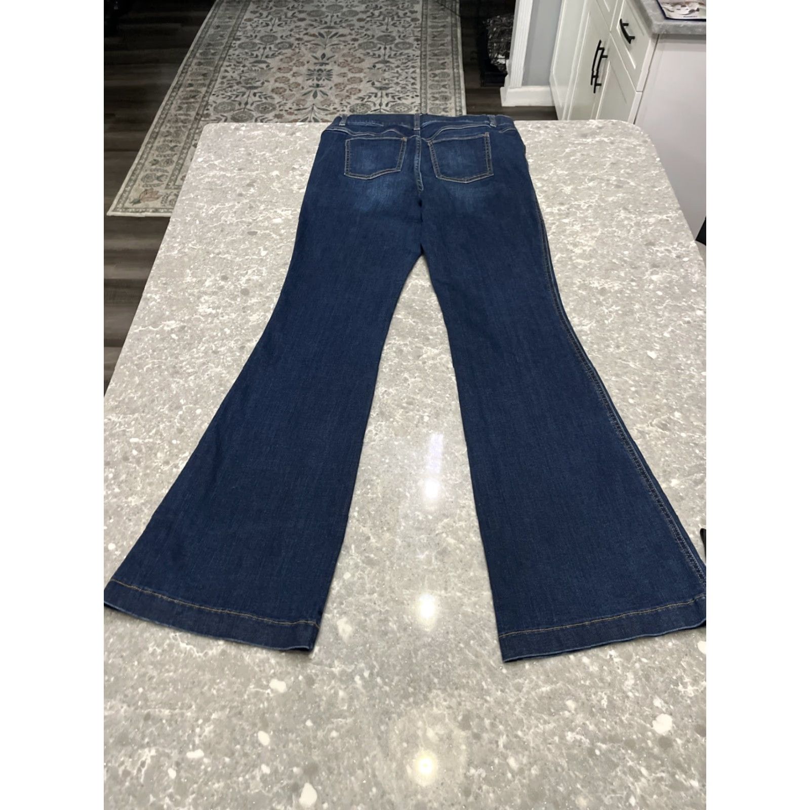 Spanx Spanx Women's Kick Flare Jeans Size L Blue Stretch Pull-On Denim Jeans Regular Women Wide-Leg Stretch Denim Size 36" / US 14 / IT 50 - 8 Thumbnail