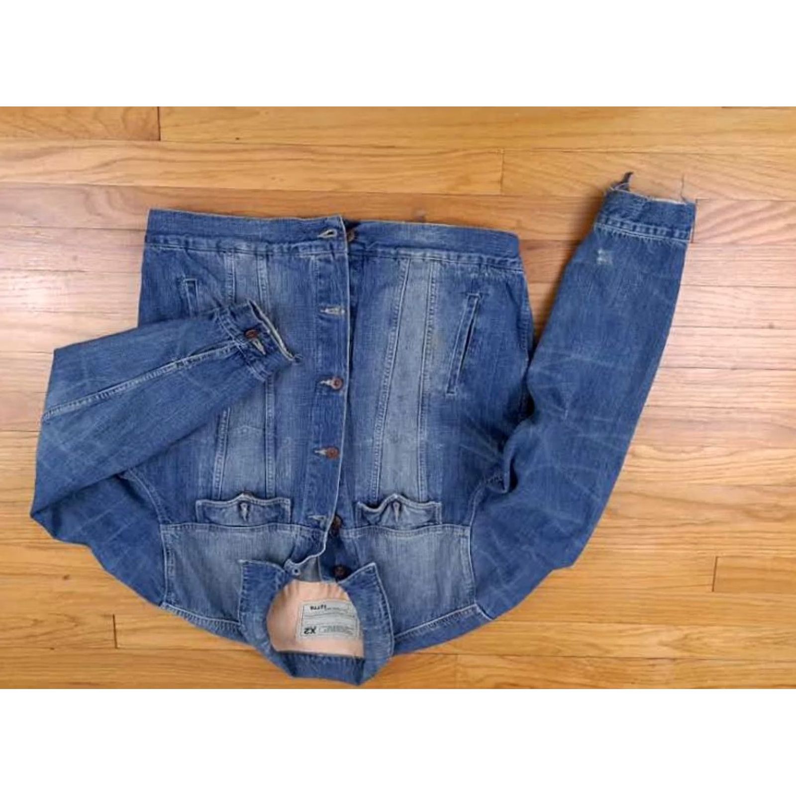 X-LARGE VINTAGE Denim Laboratory Blue Denim Bomber Jacket size X-Large Men Size US 36 / EU 52 - 2 Thumbnail