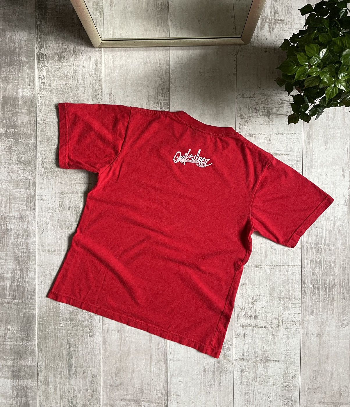 Quiksilver × Vintage Quiksilver Y2K Vintage Surf Center Logo T-Shirt Size US M / EU 48-50 / 2 - 2 Thumbnail