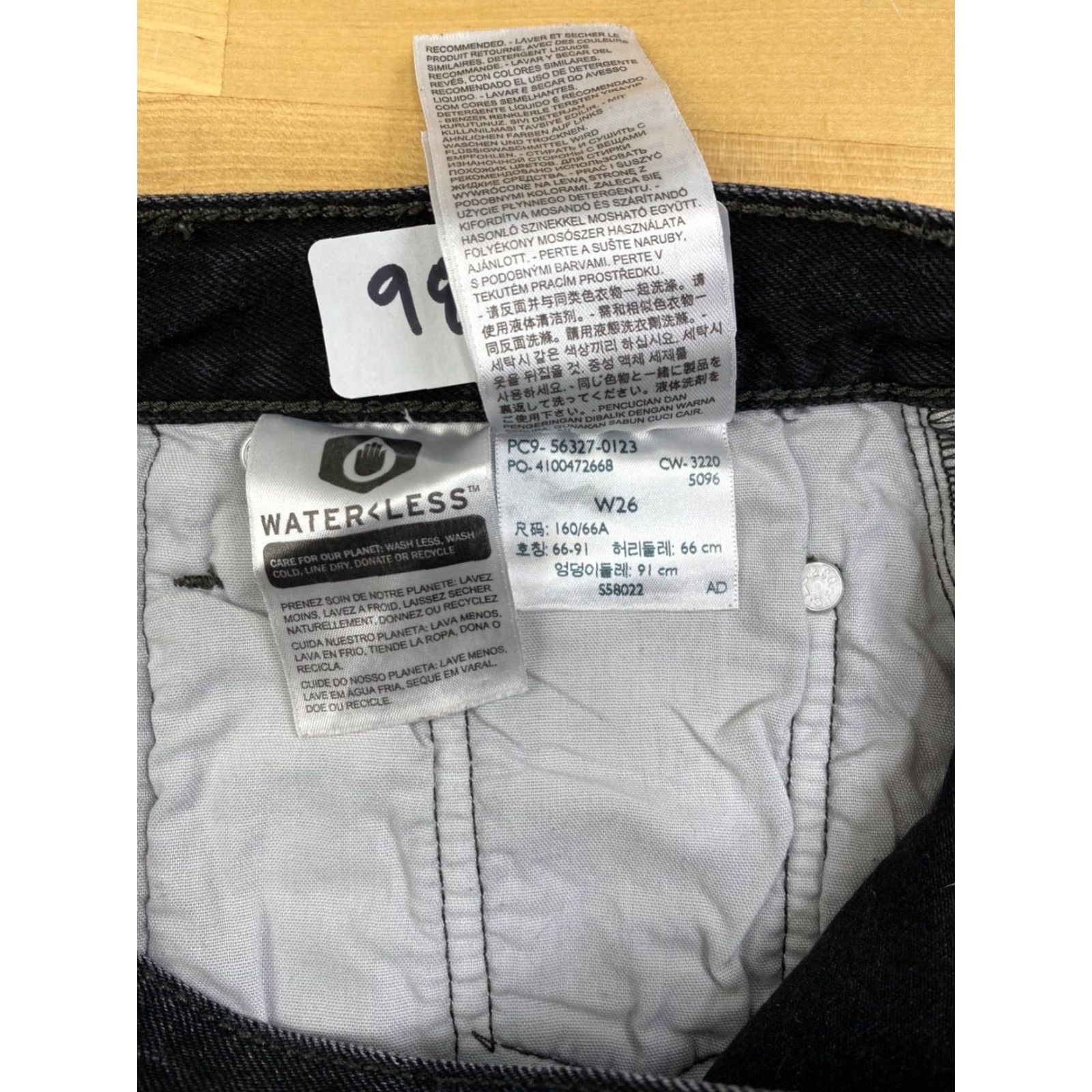 Levi's Levi's Denim Shorts Womens 26 Black Casual Button Fly Raw Hem #9812 Size 26" / US 2 / IT 38 - 3 Thumbnail