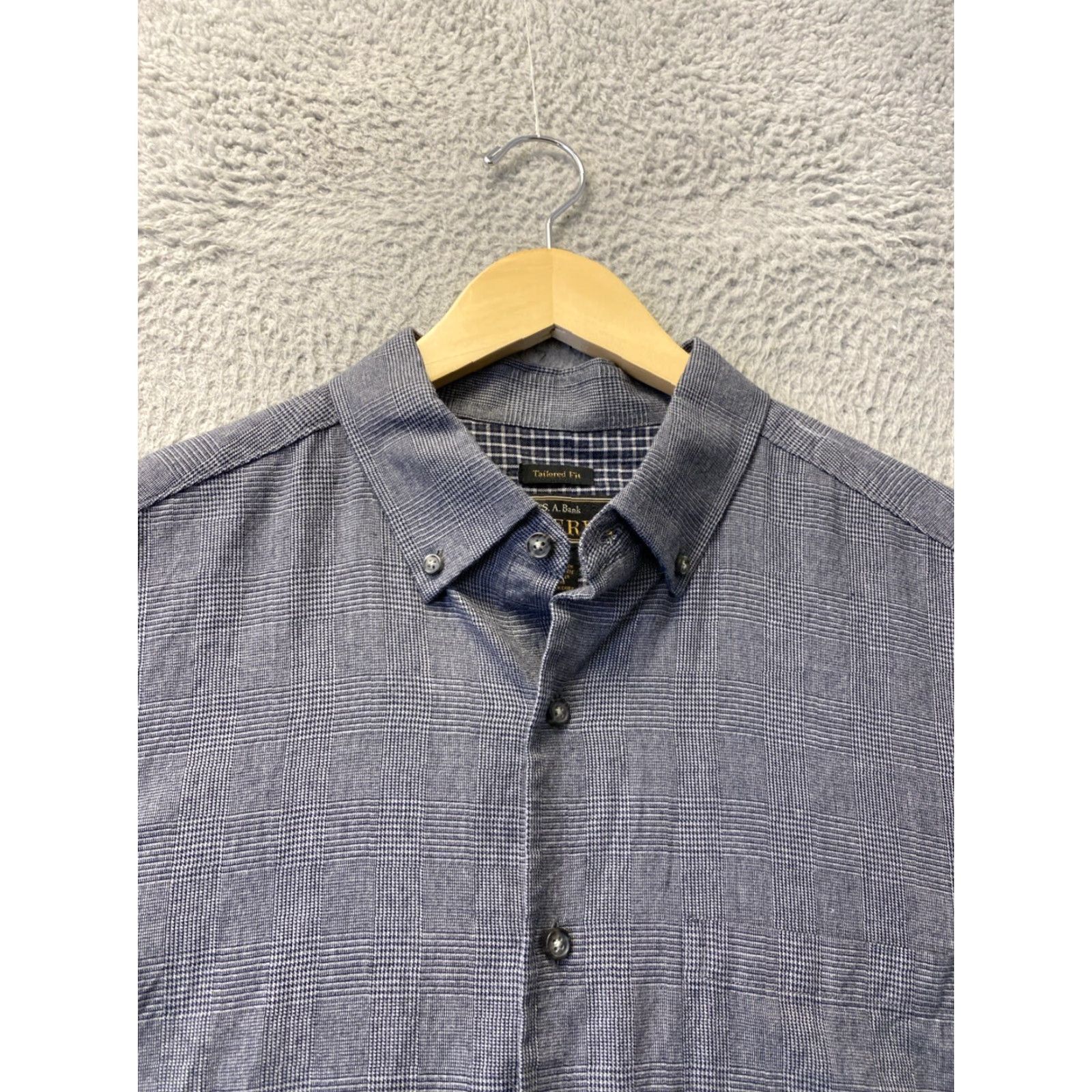Jos. A. Bank VINTAGE Jos. A. Bank Tailored Button-Up Shirt L 16 Gray Almeria Plaid Mens Size US L / EU 52-54 / 3 - 2 Thumbnail