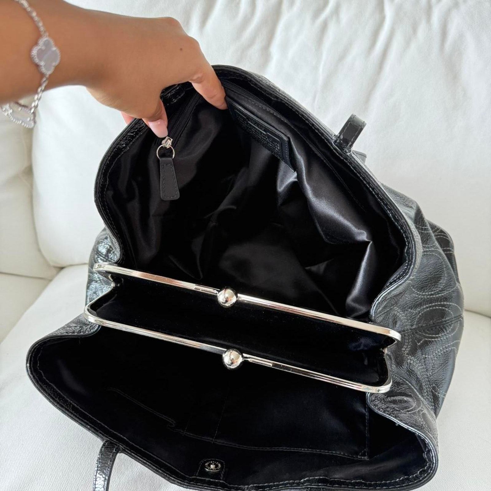 Coach Authentic coach black patent leather shoulder bag Size ONE SIZE - 4 Thumbnail