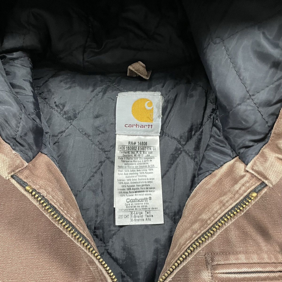 Carhartt × Vintage Vintage Faded Mocha Brown Carhartt Hooded Jacket J227 CHT Size US XL / EU 56 / 4 - 7 Thumbnail