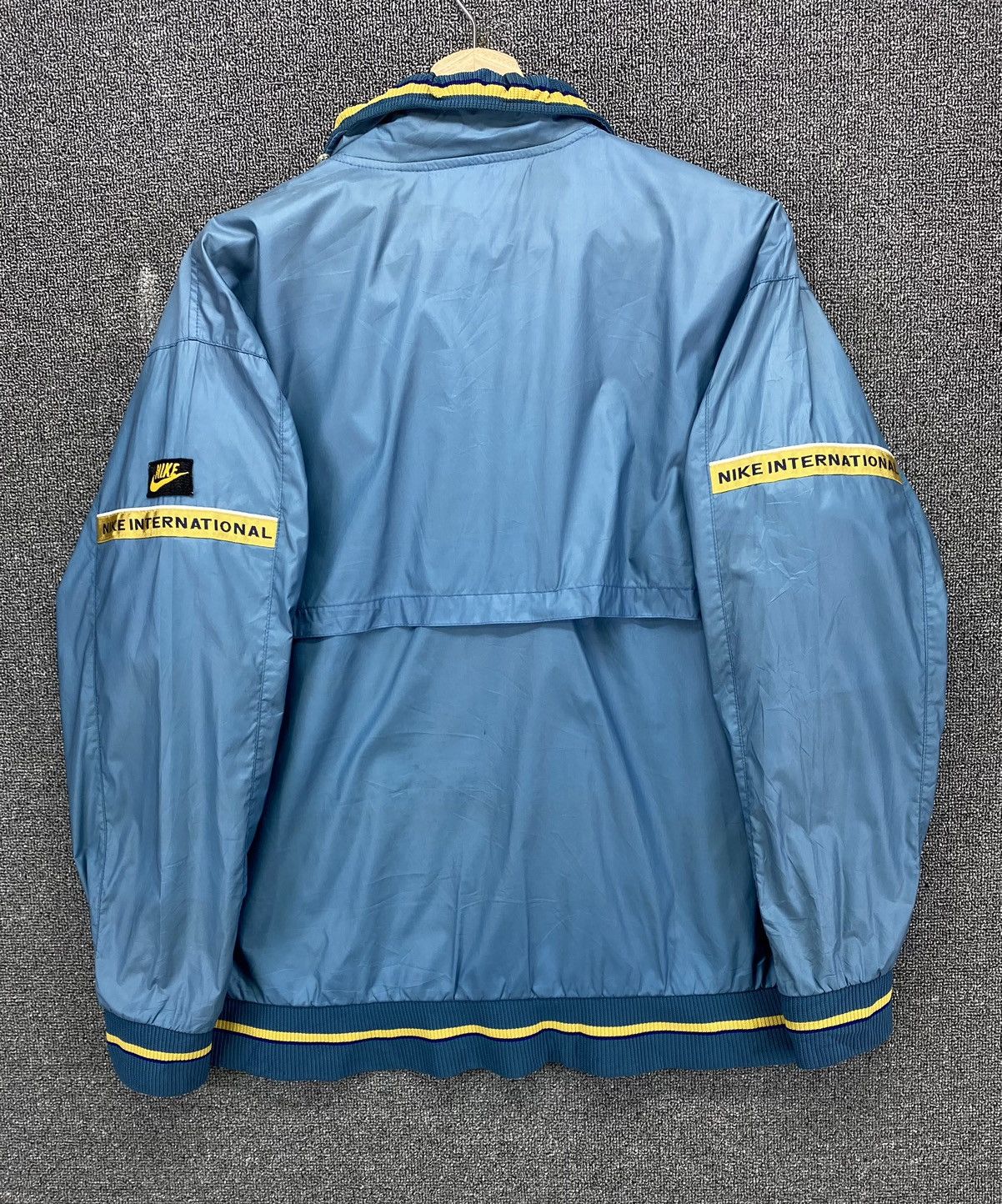 Nike Vintage 80s Nike International Light Jacket Size US M / EU 48-50 / 2 - 13 Thumbnail